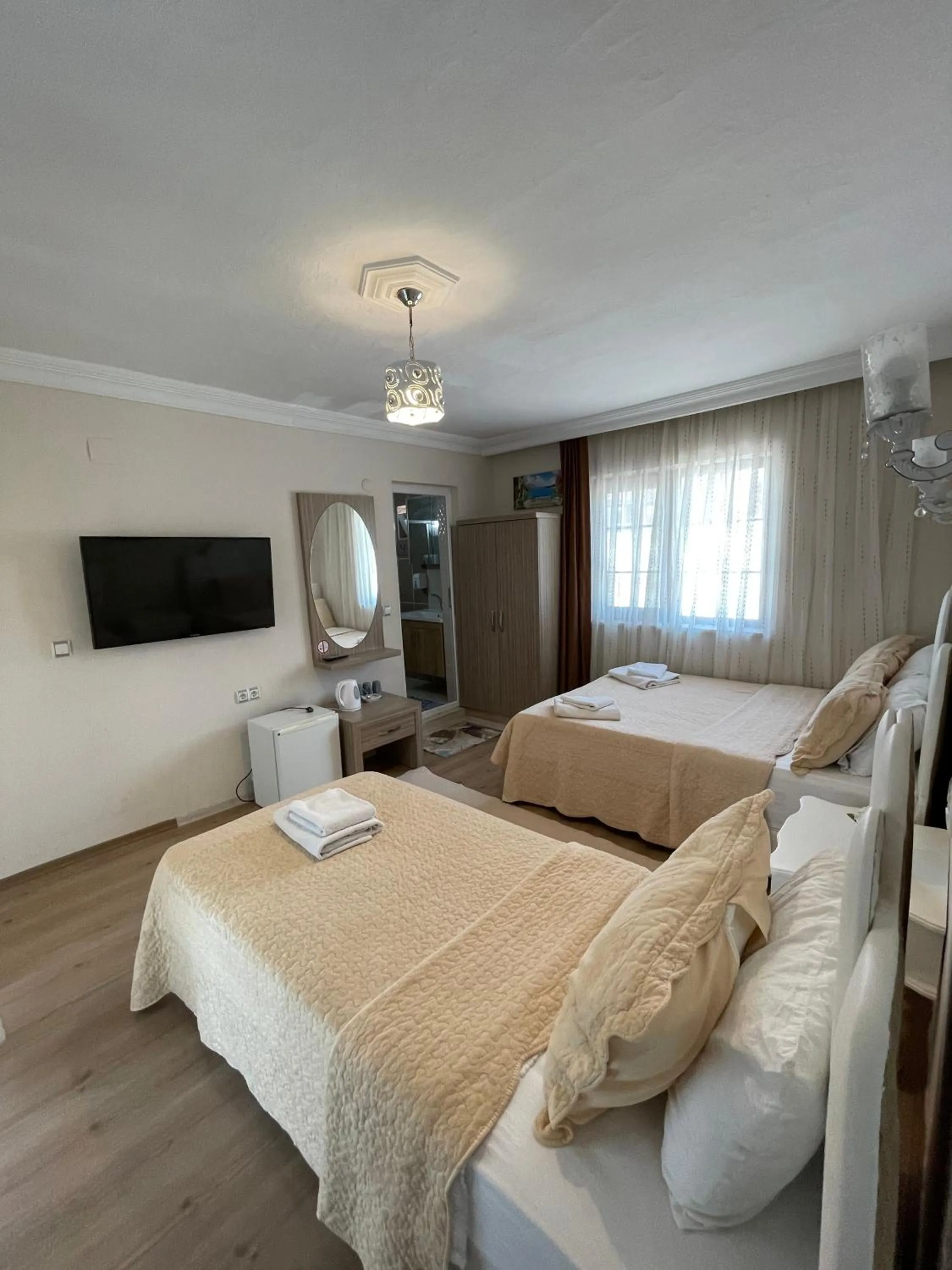 TV and multimedia in Alida Hotel Pamukkale