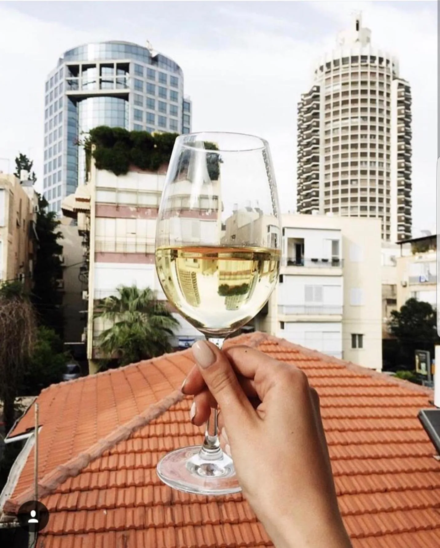 Neighbourhood in Central Hotel