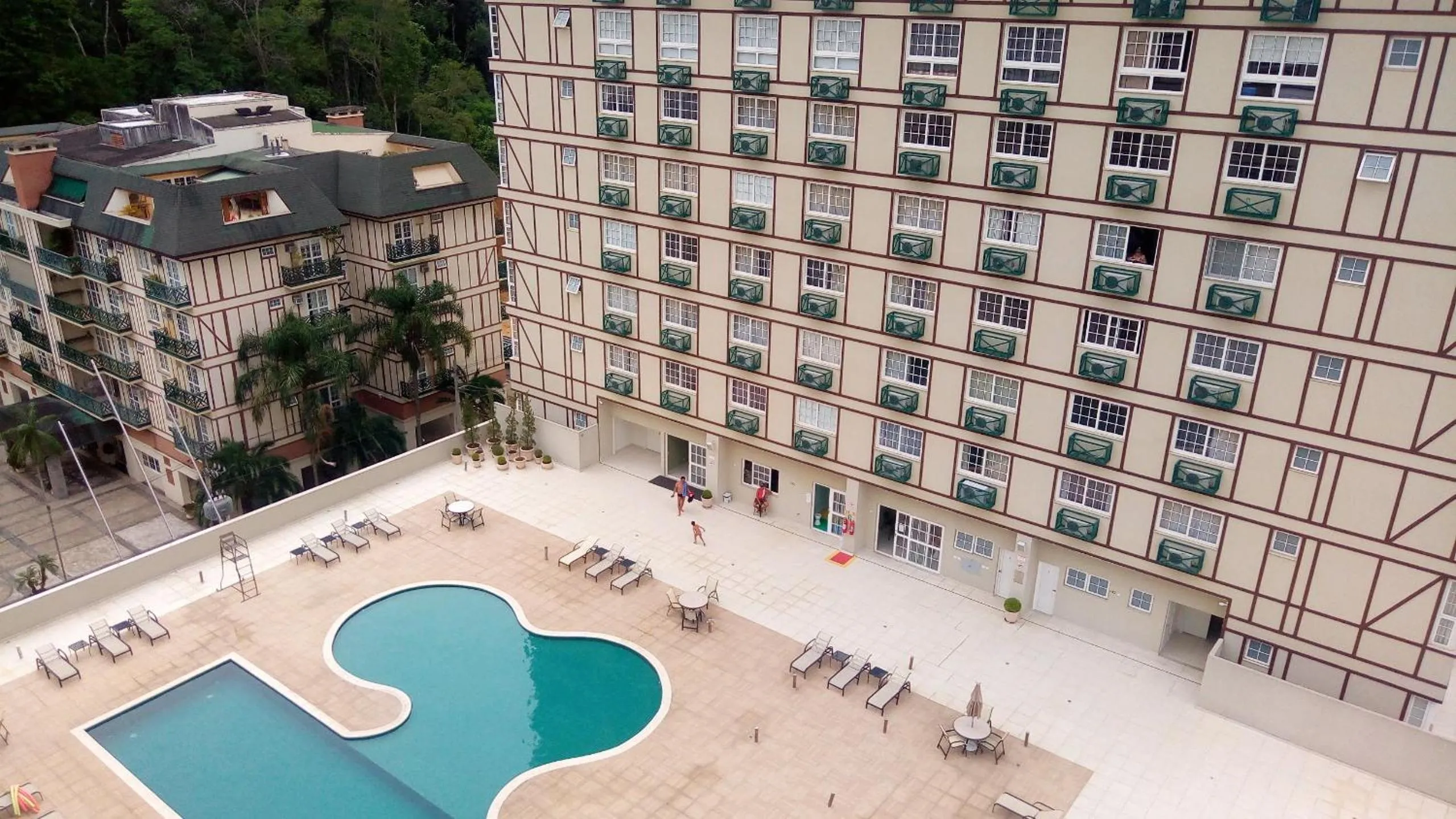 Live Suites Itaipava