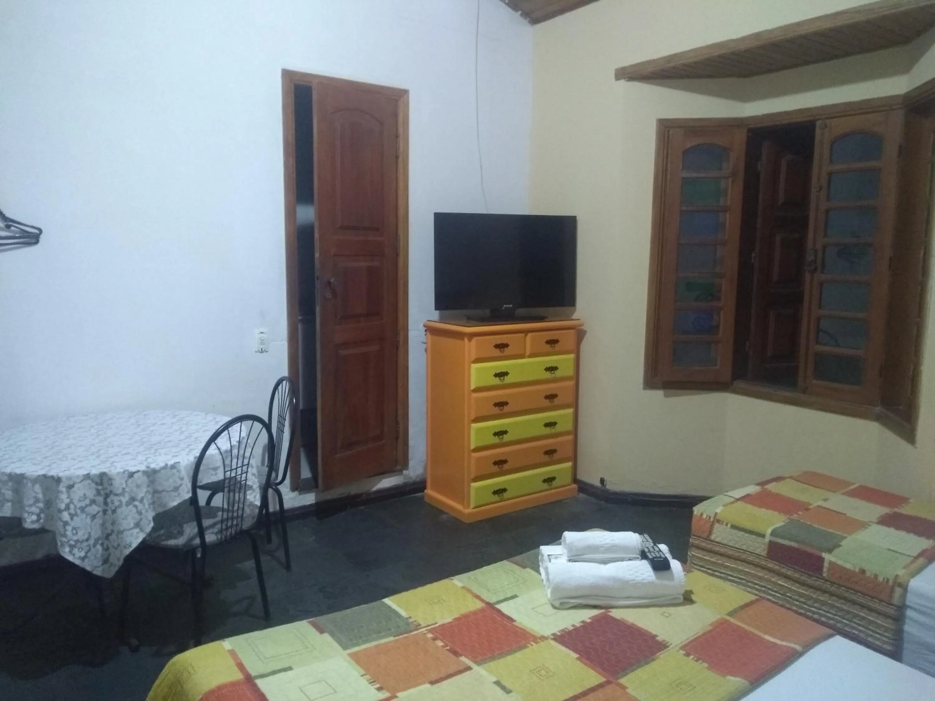 TV and multimedia, Bed in Pousada Vale do Amanhecer