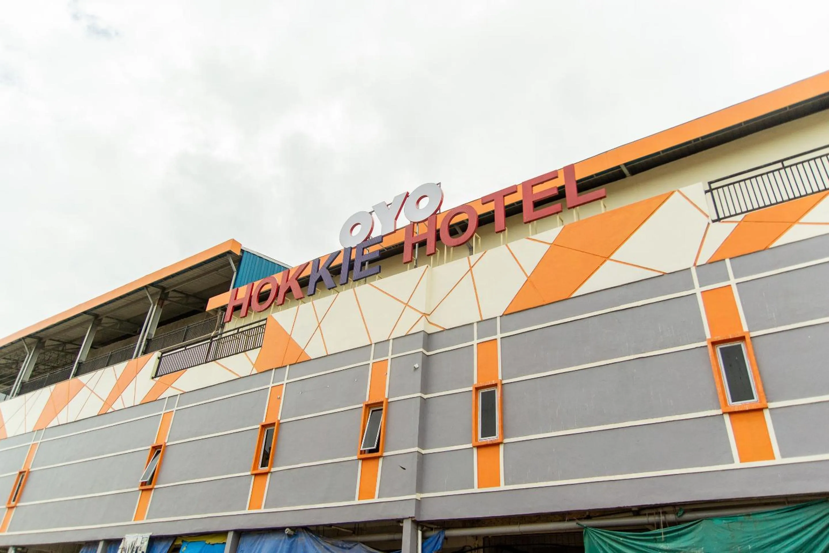 Facade/entrance in Hokkie Hotel Punggur Batam