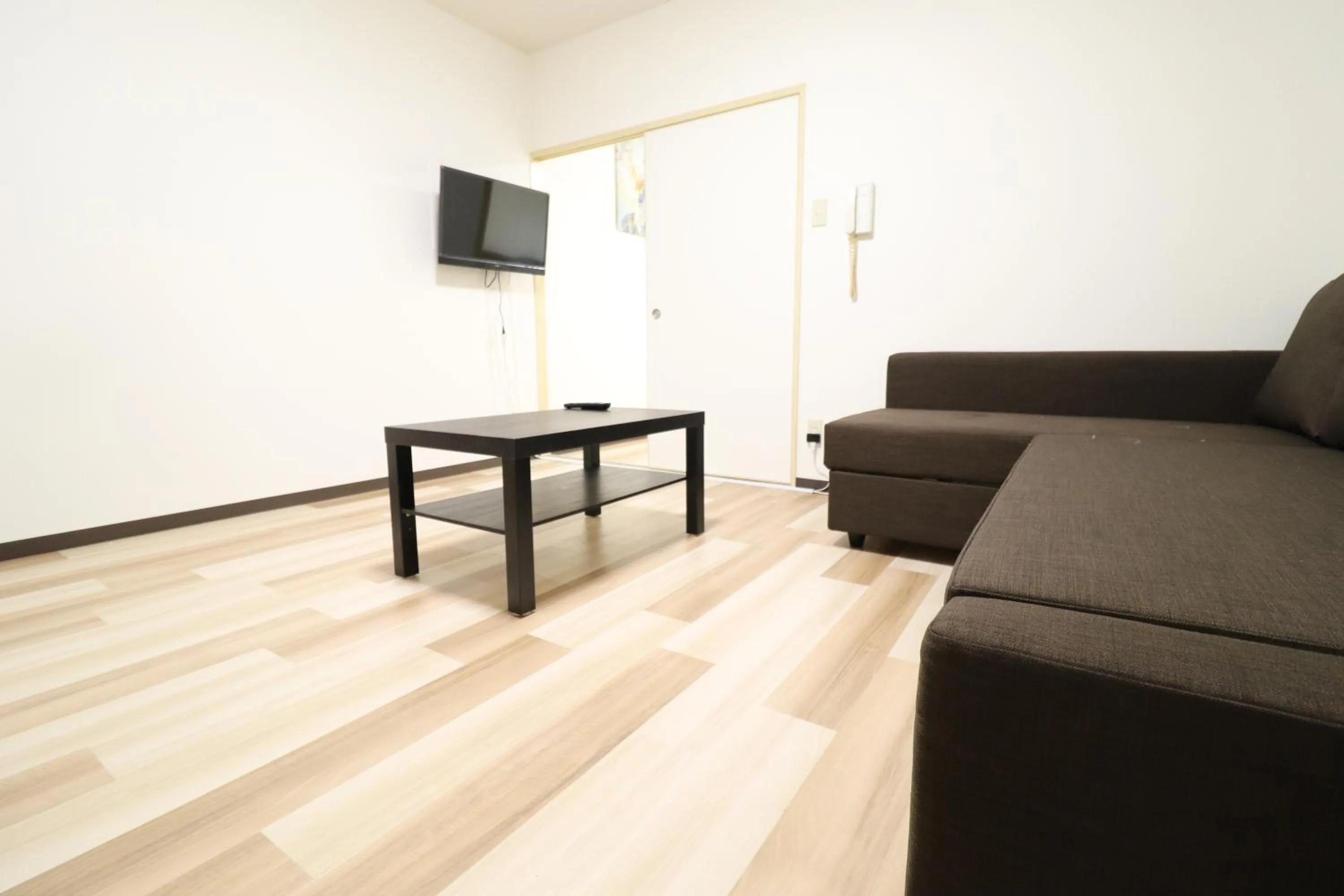 Living room in Court Saiwaicho