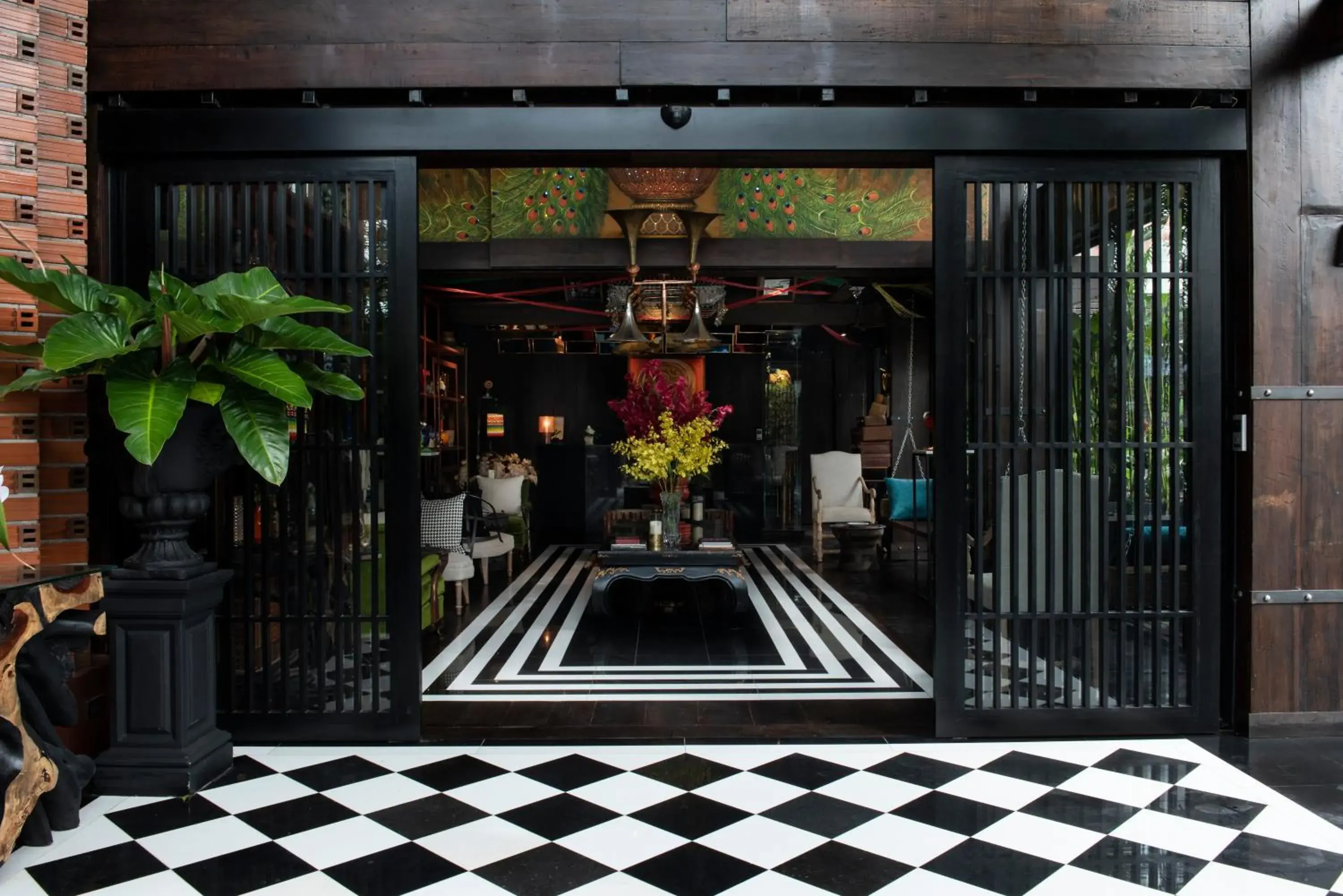 Facade/entrance in Dhevi Bangkok Hotel Facade/entrance in Dhevi Bangkok Hotel