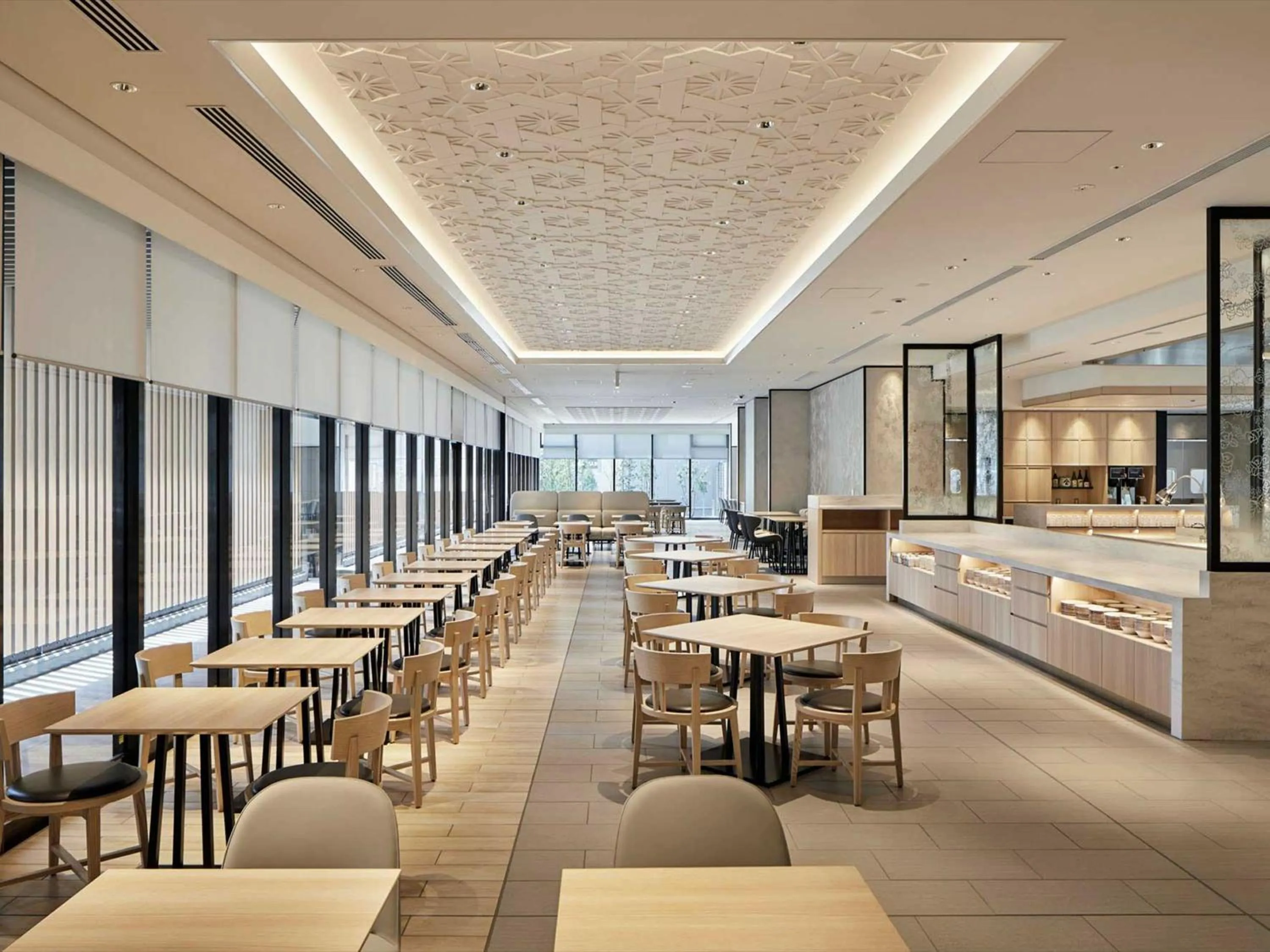 Restaurant/places to eat in Hotel Vischio Kyoto by GRANVIA