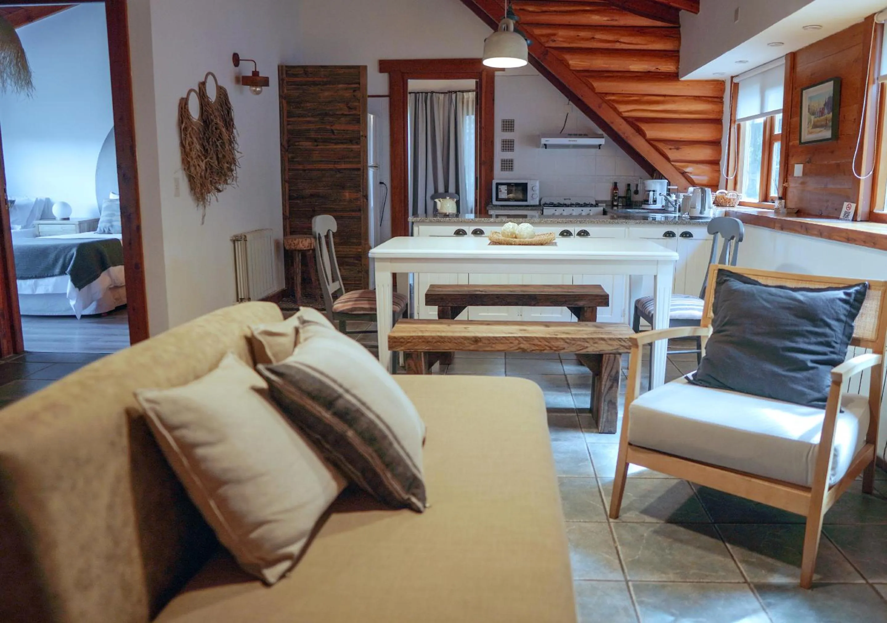 Area and facilities in El Bosque by DOT Tradition