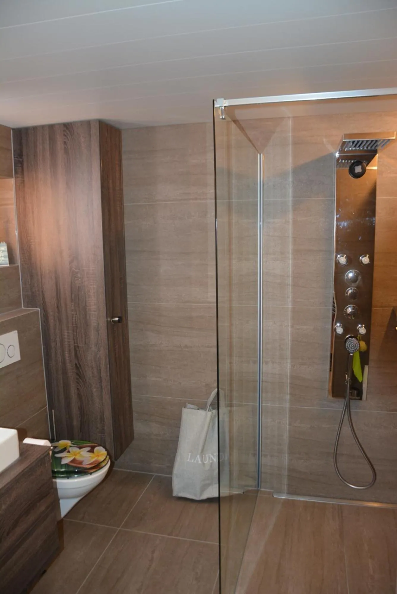 Shower in BnB Sirnach
