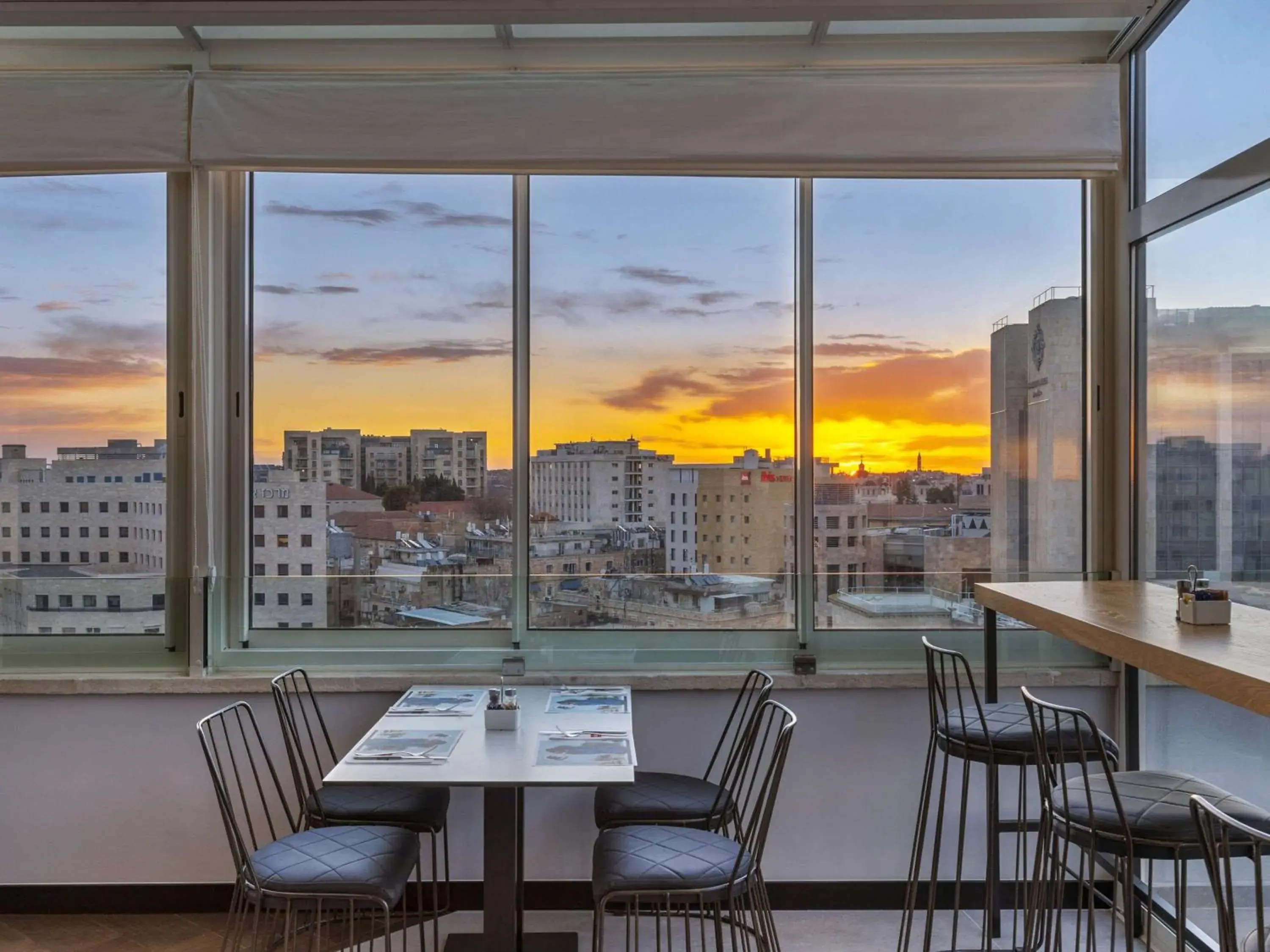 Lounge or bar in Ibis Styles Jerusalem City Center - An AccorHotels Brand Lounge or bar in Ibis Styles Jerusalem City Center - An AccorHotels Brand