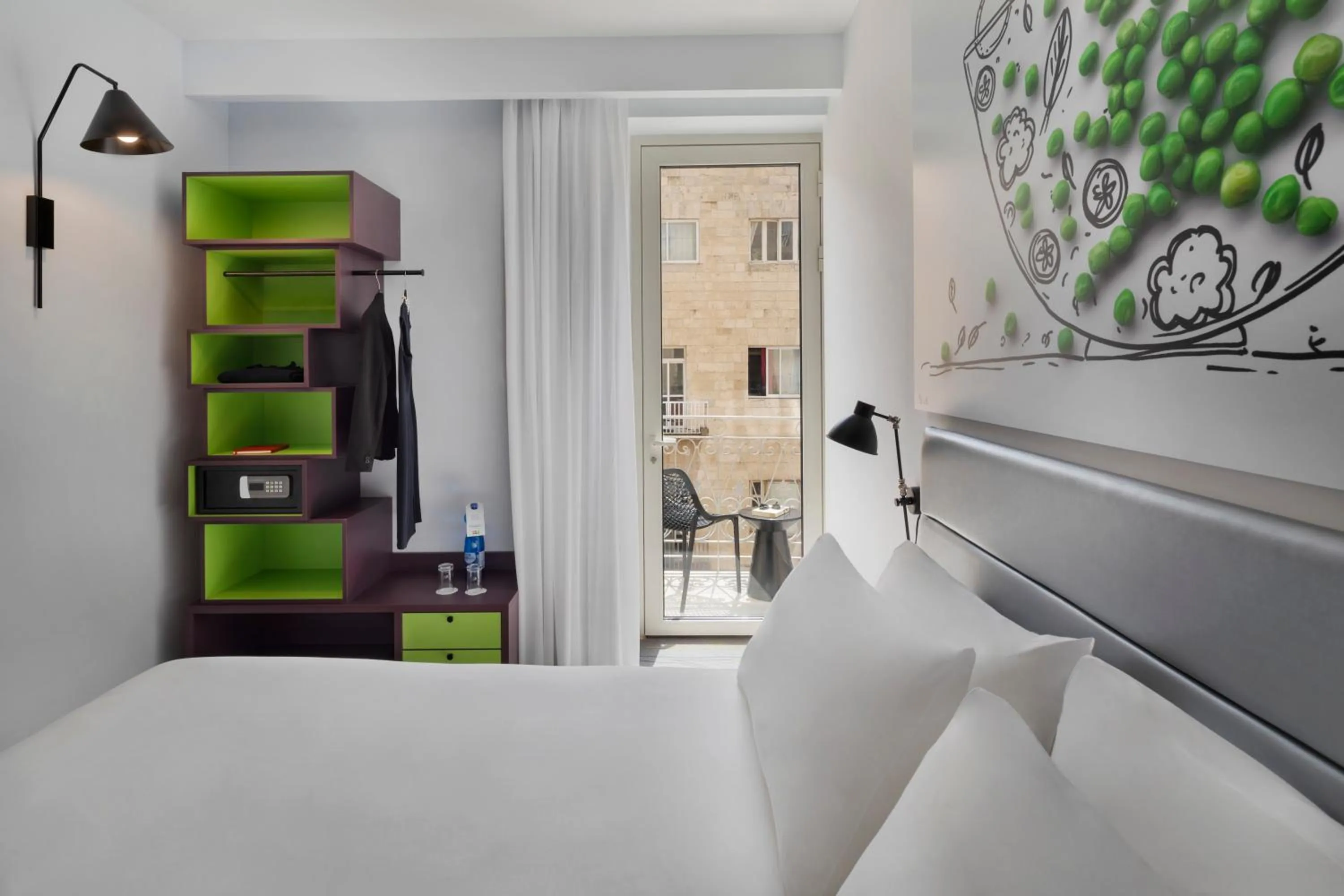 View (from property/room), Bed in Ibis Styles Jerusalem City Center - An AccorHotels Brand
