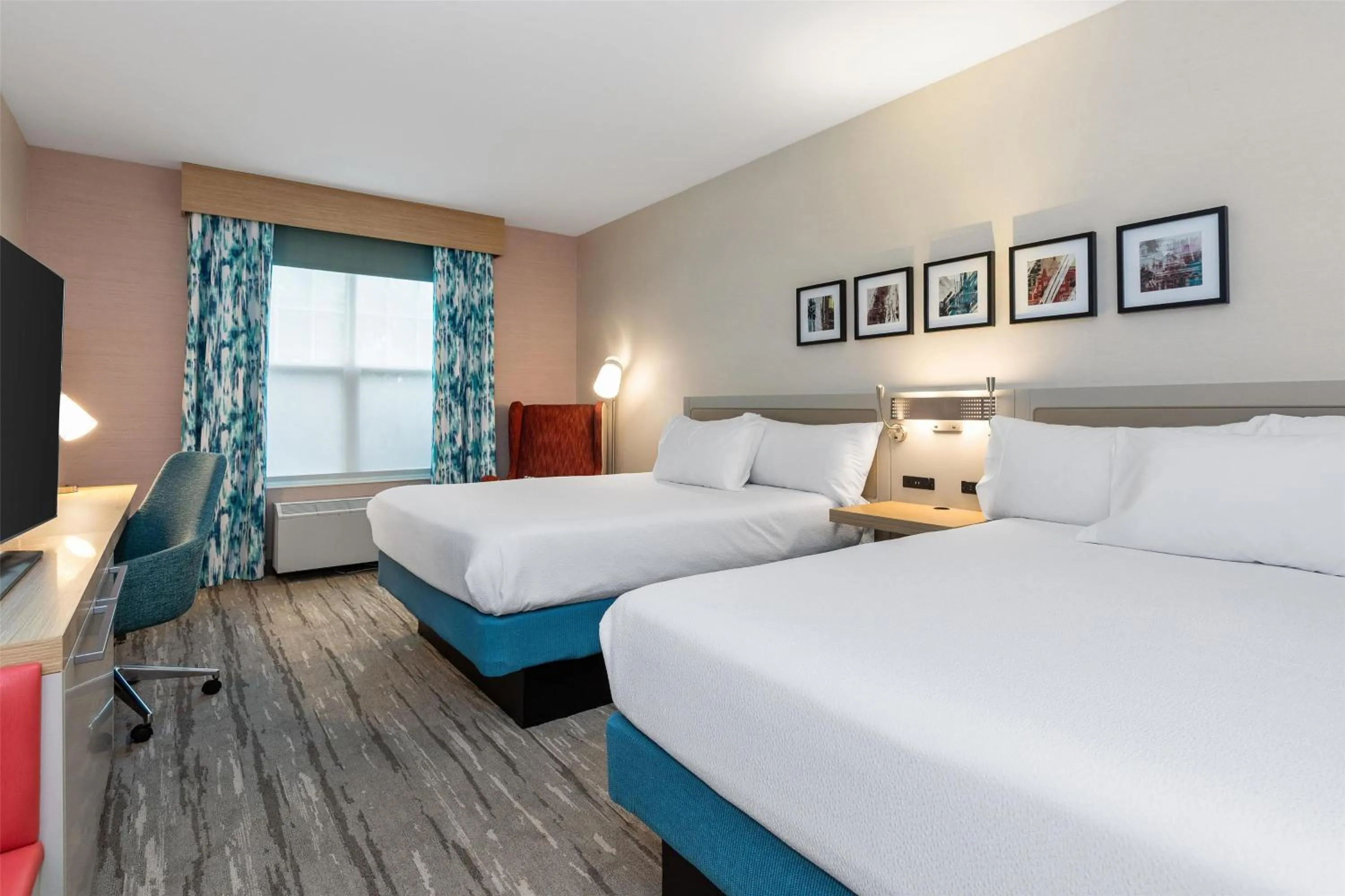 Bed in Hilton Garden Inn Auburn