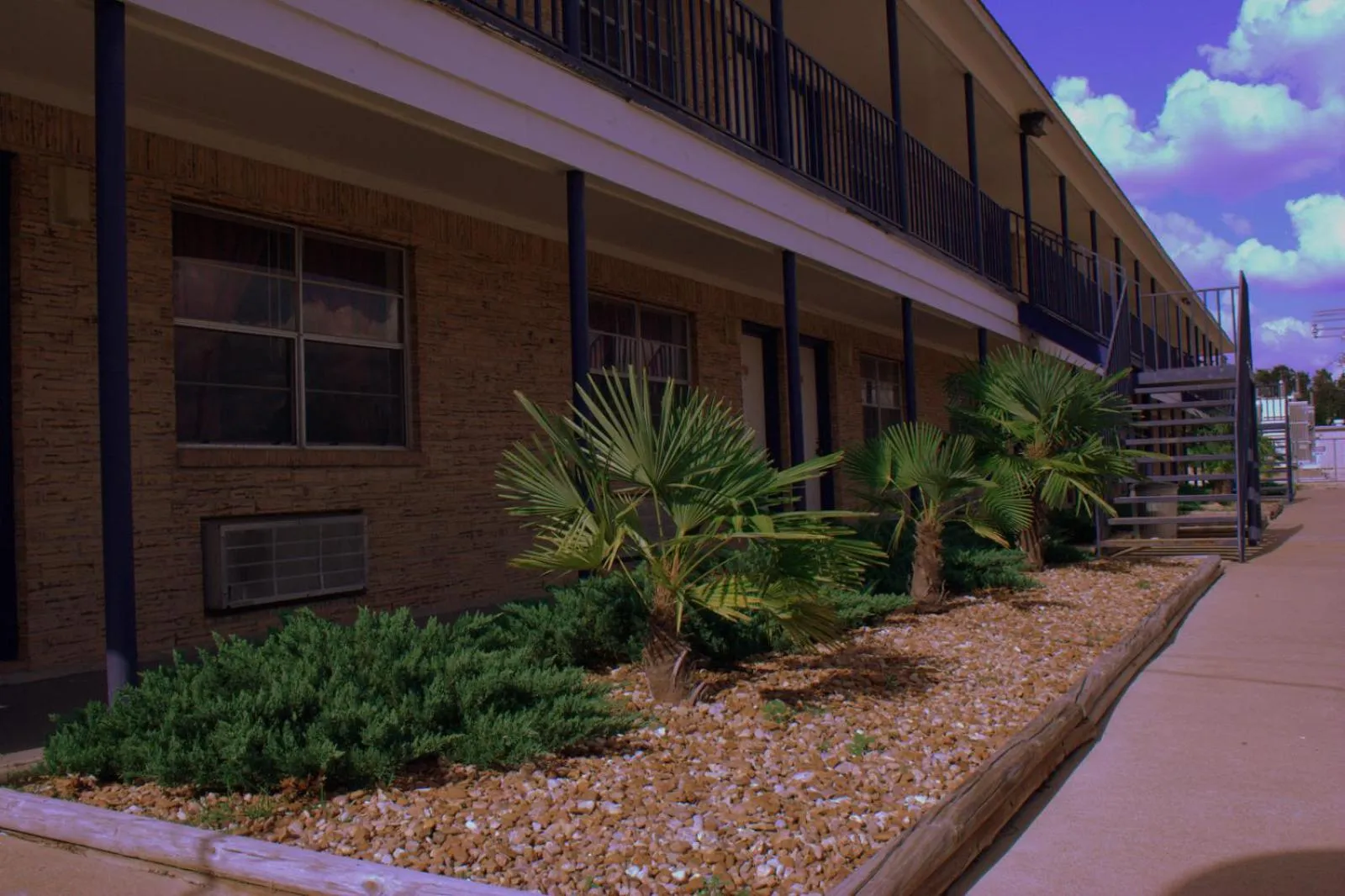 Somerville Inn and Suites