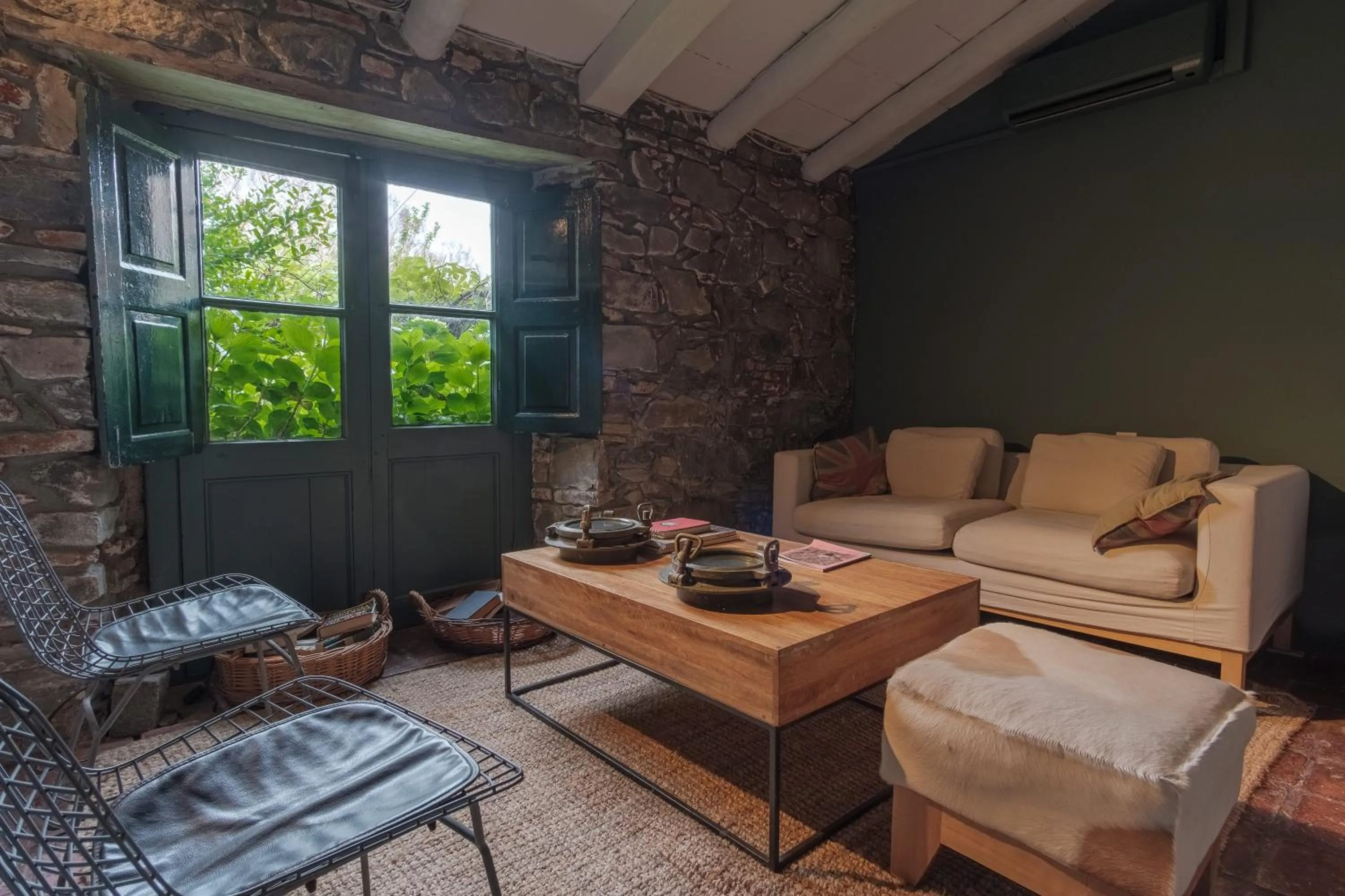 Seating area in Posada Plaza Mayor