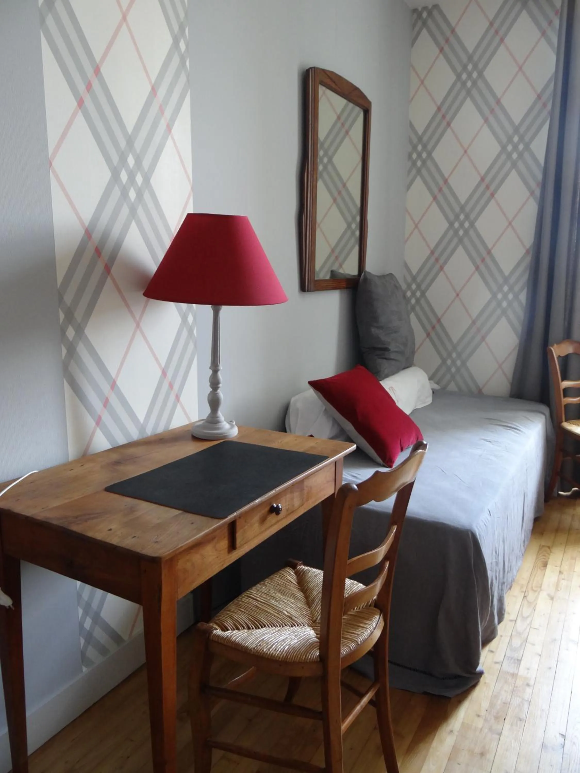 Les Tilleuls - Chambres d'hôtes - La Rochefoucauld