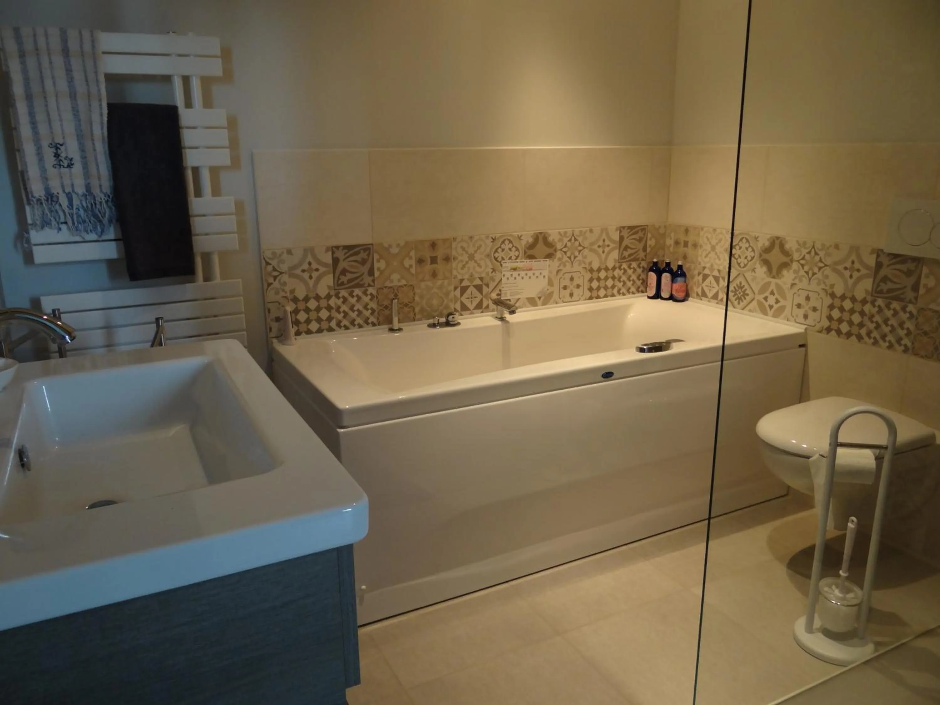 Les Tilleuls - Chambres d'hôtes - La Rochefoucauld