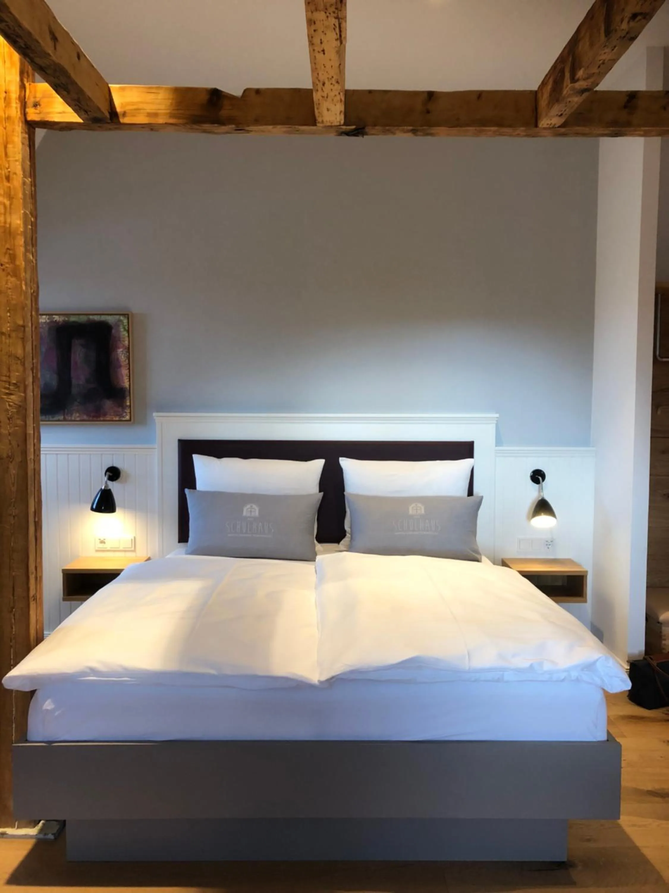 Bed in Schulhaus Hotel