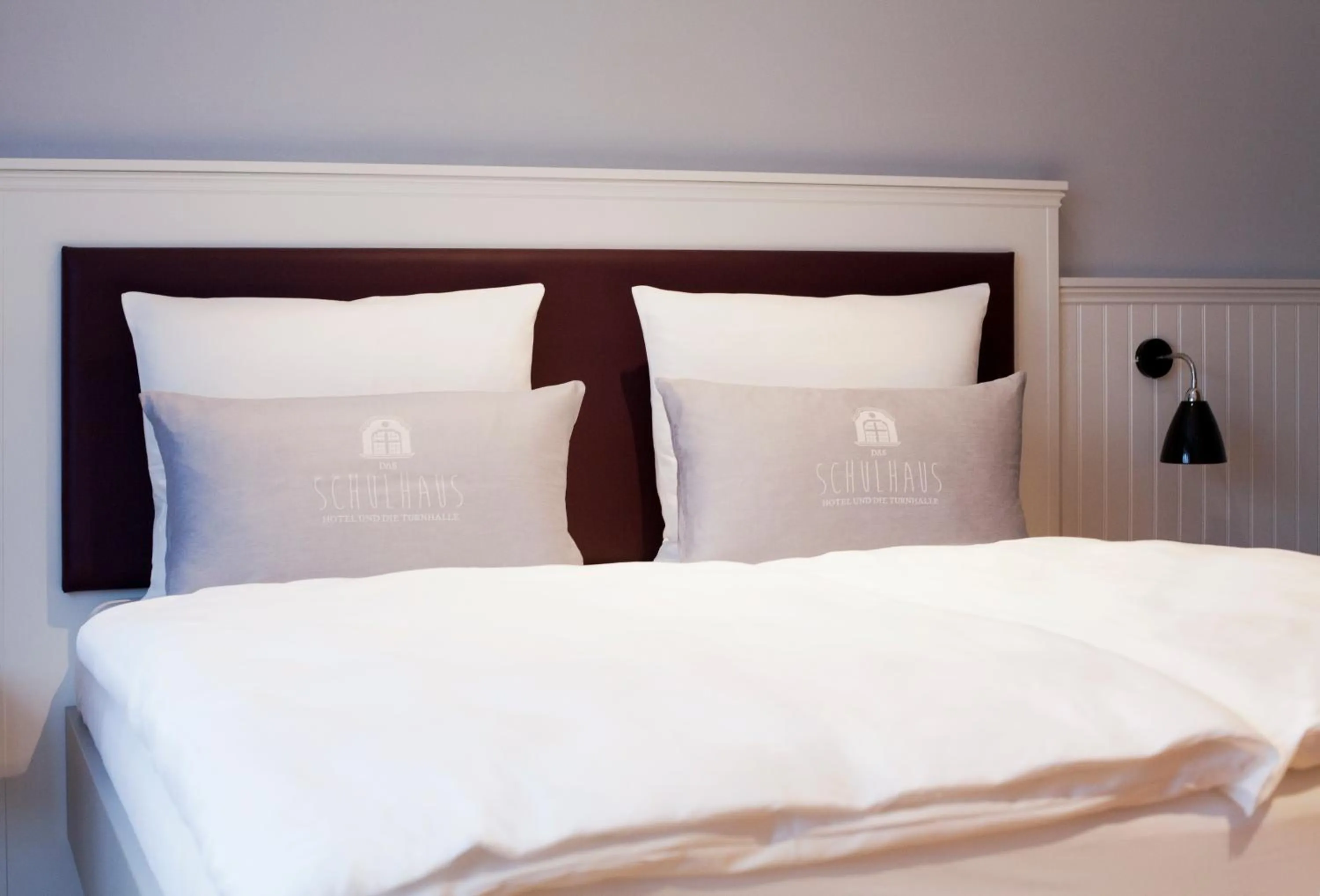 Bed in Schulhaus Hotel