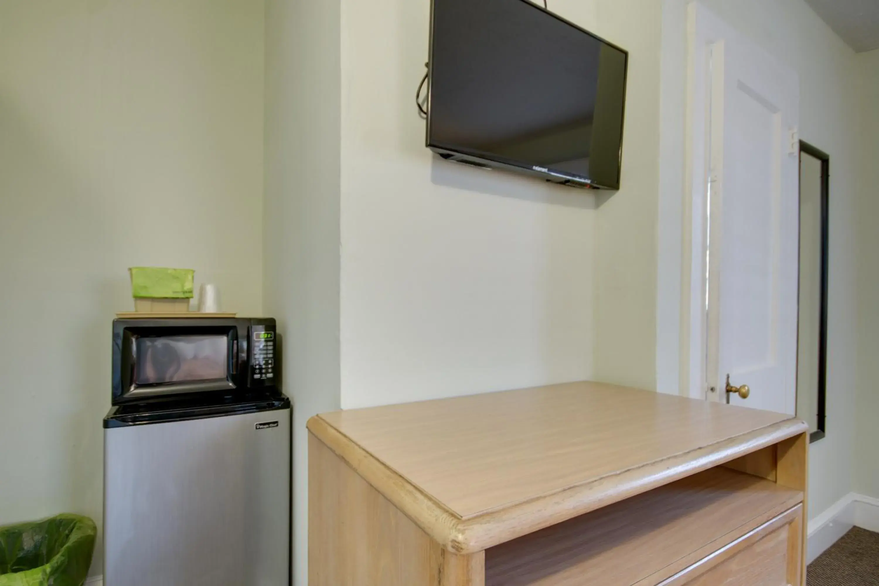 Standard Room with Two Double Beds in Ocean Lodge Hotel South Standard Room with Two Double Beds in Ocean Lodge Hotel South