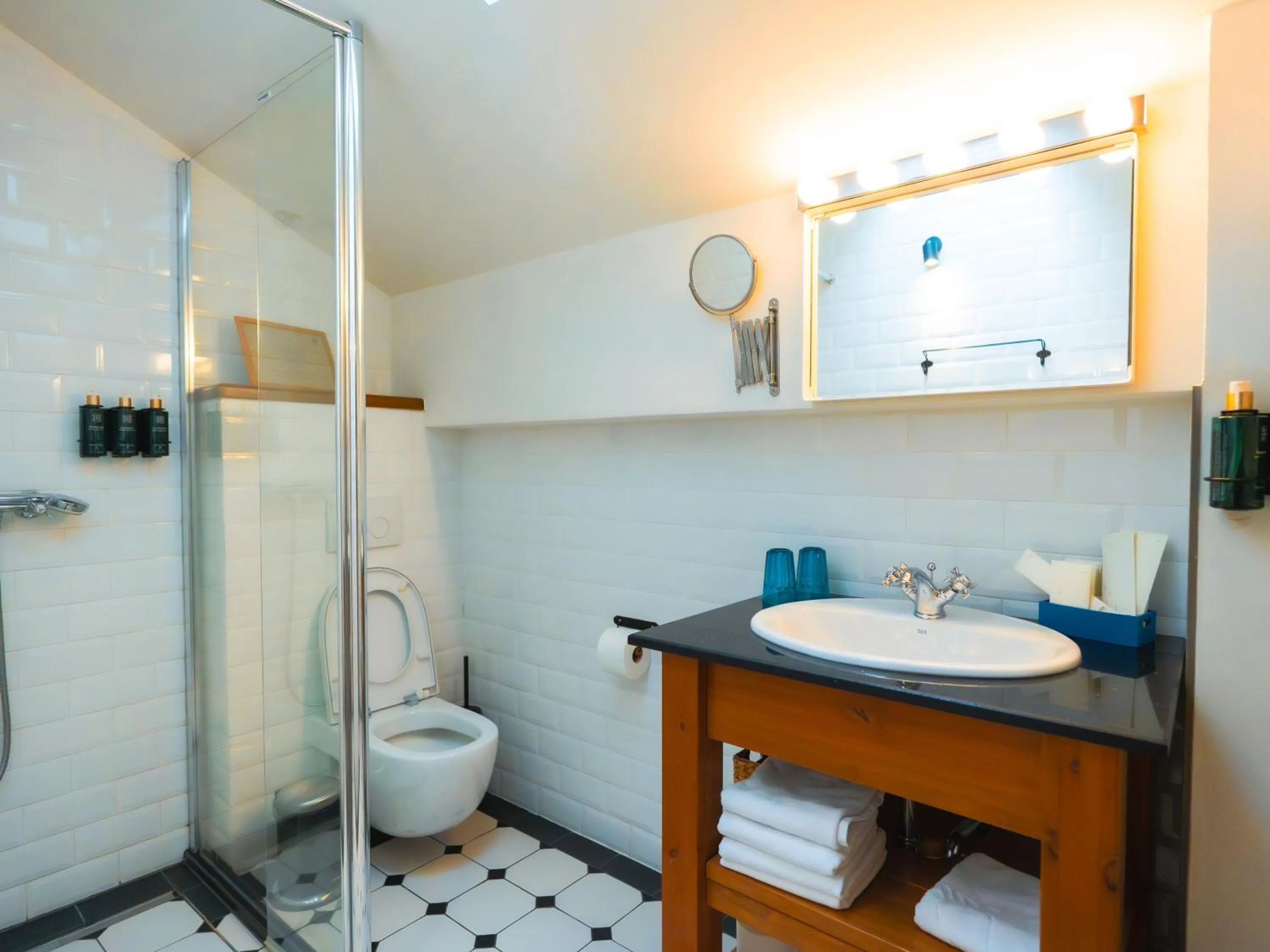 Bathroom in KABAN BOUTIQUE HOTEL - 5Star Central Villa in Vatra Dornei