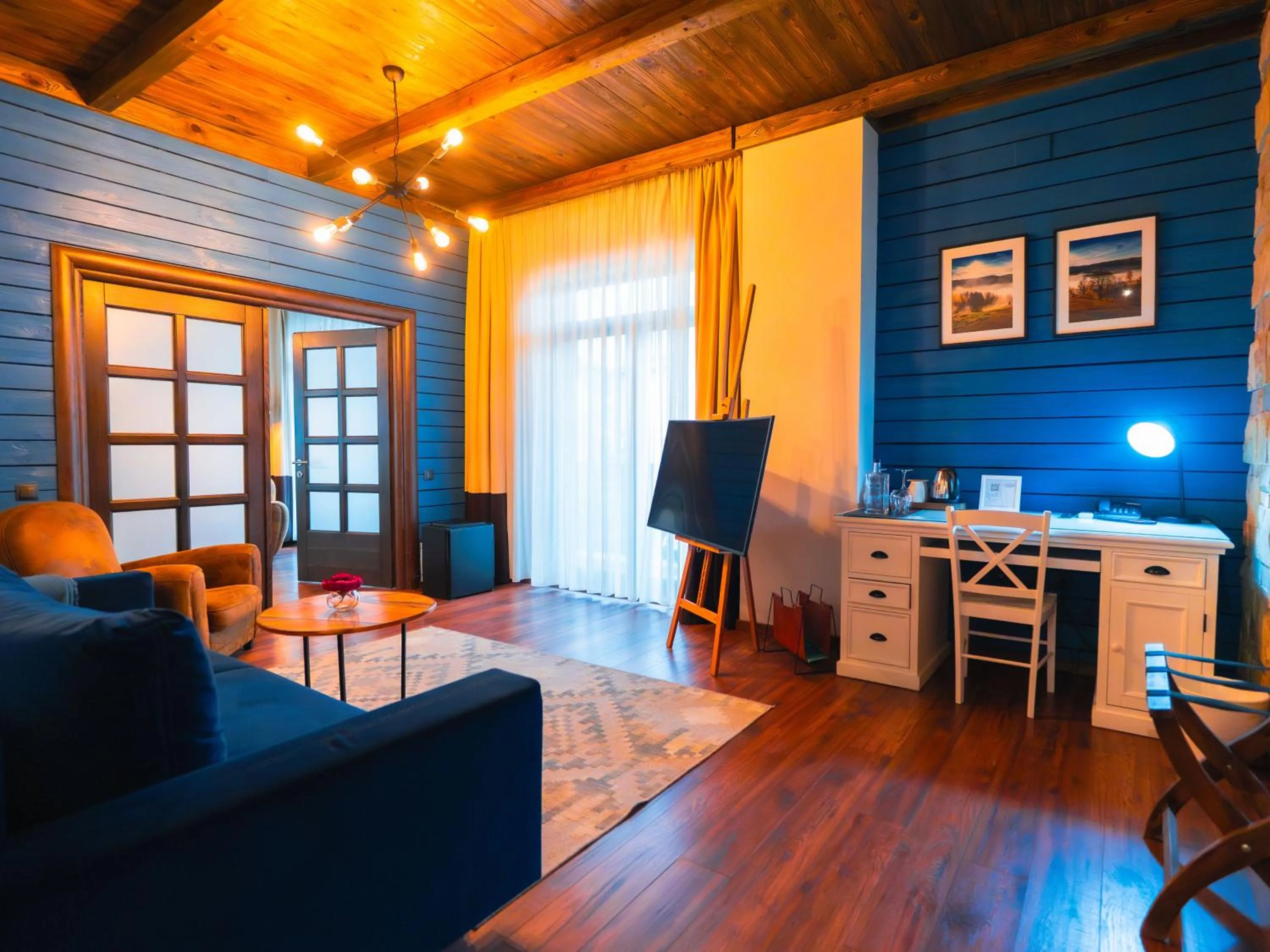 Living room in KABAN BOUTIQUE HOTEL - 5Star Central Villa in Vatra Dornei