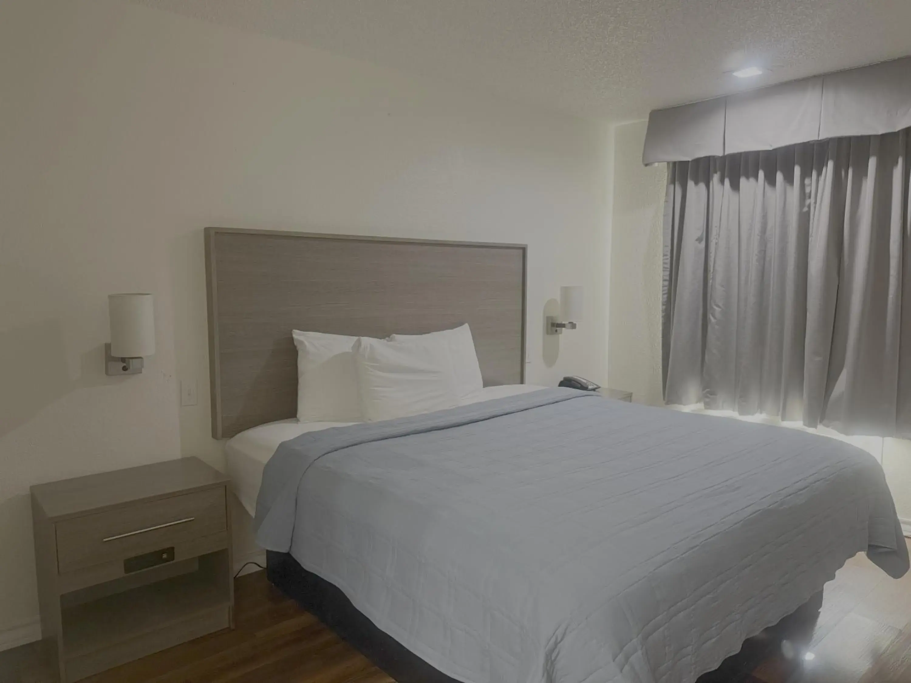 Bed in Lockhart Inn Bed in Lockhart Inn