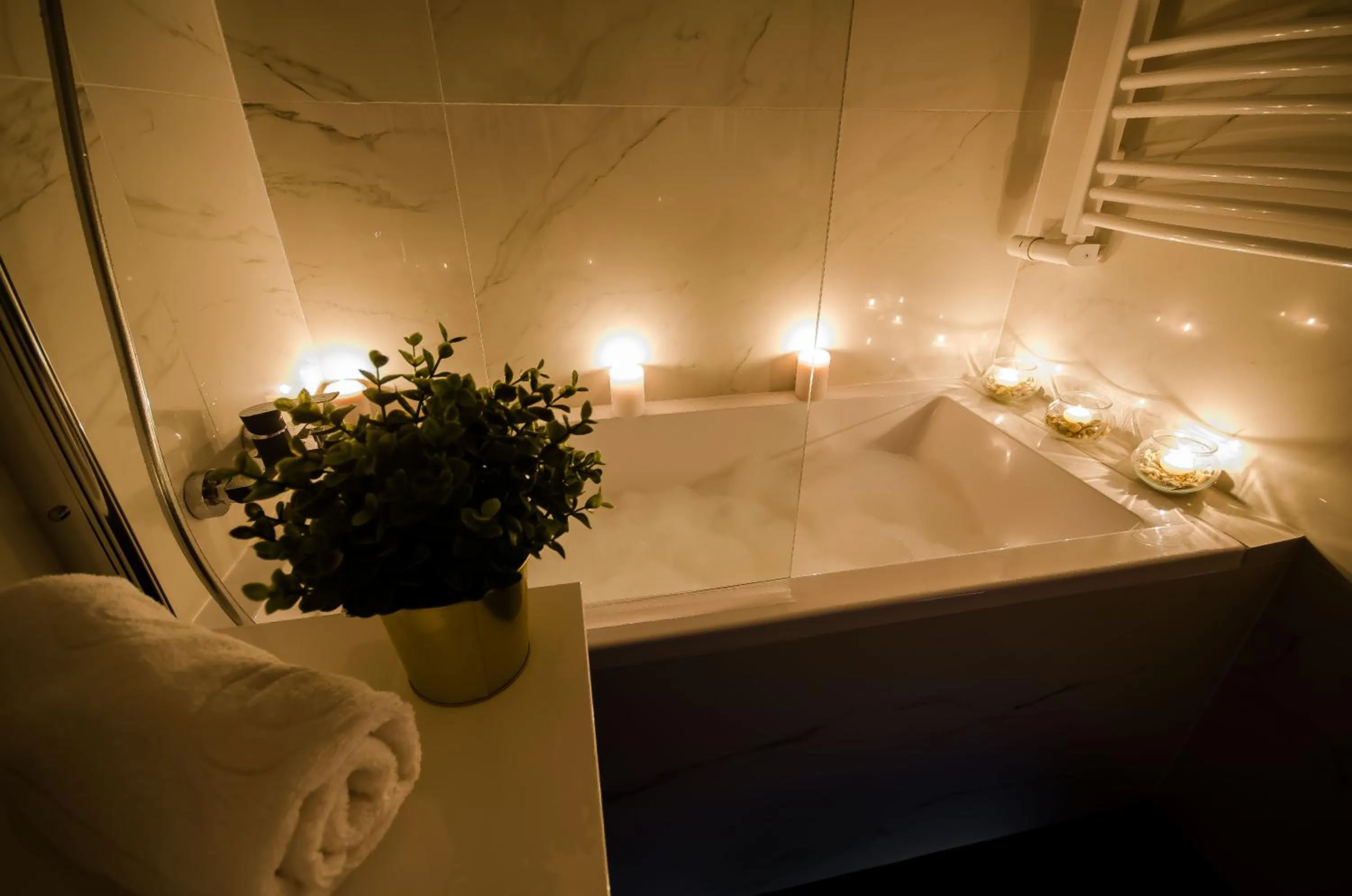 Bathroom in Old Town Premium Queen`s Apartments