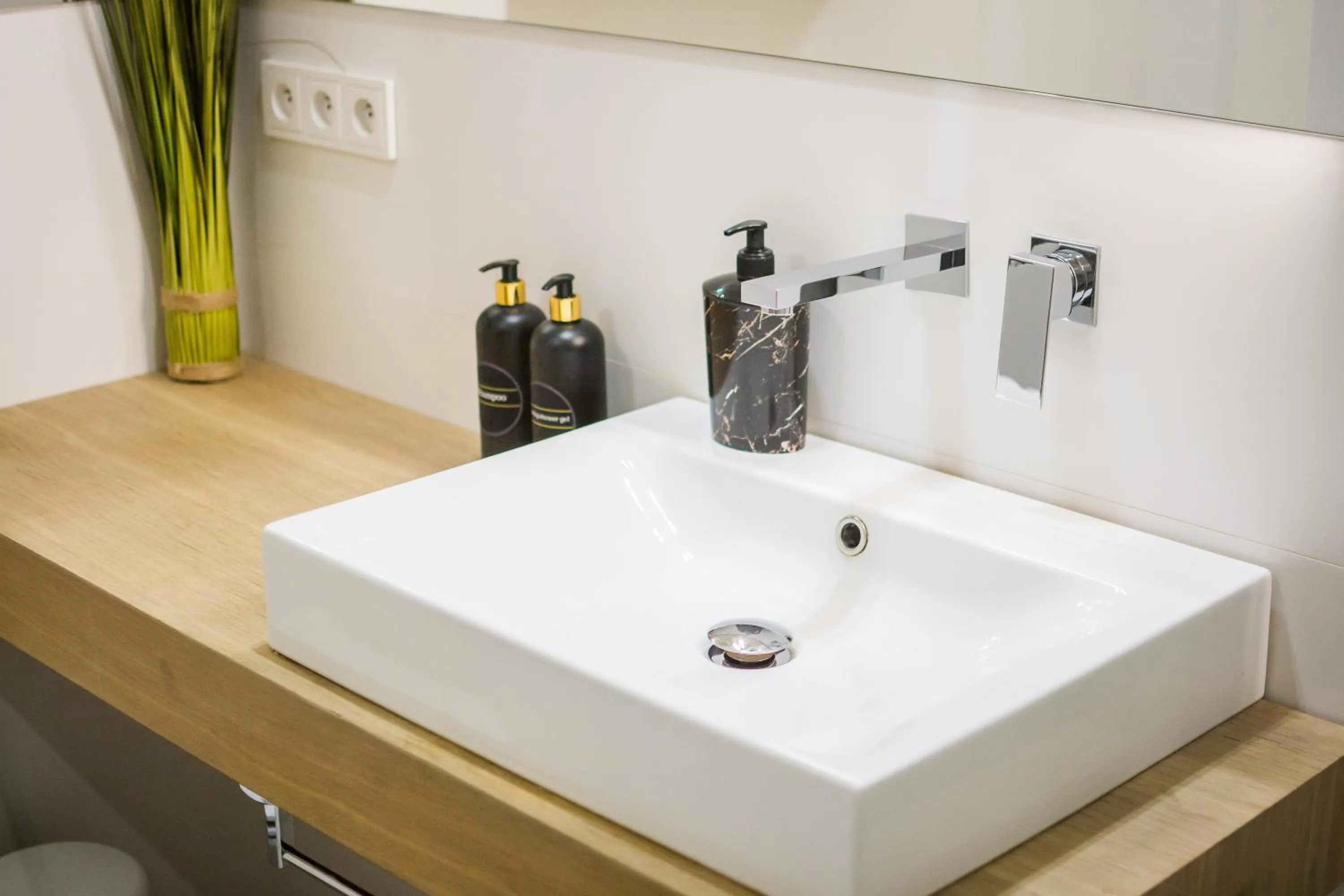 Bathroom in Old Town Premium Queen`s Apartments