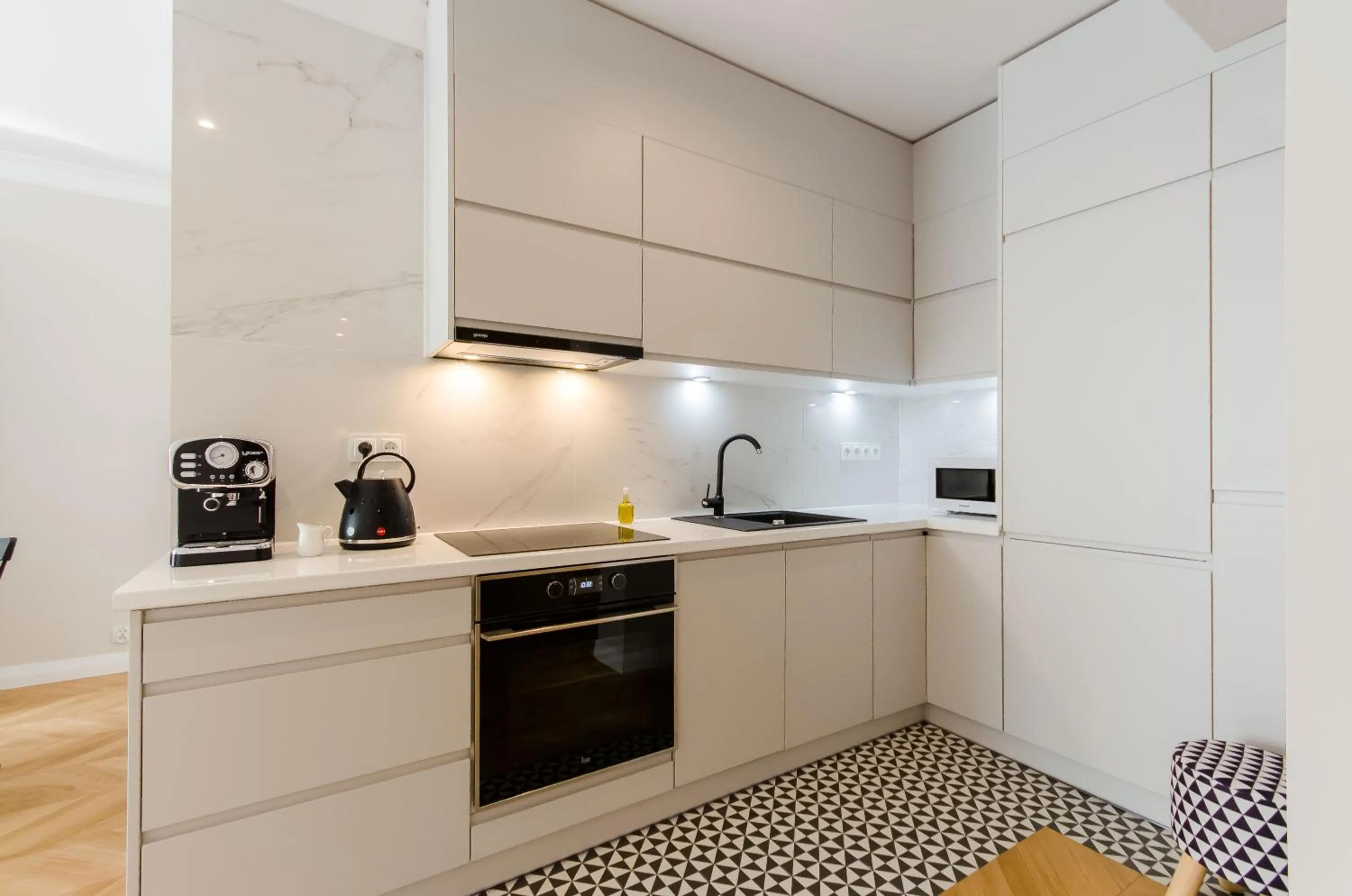 Coffee/tea facilities in Old Town Premium Queen`s Apartments