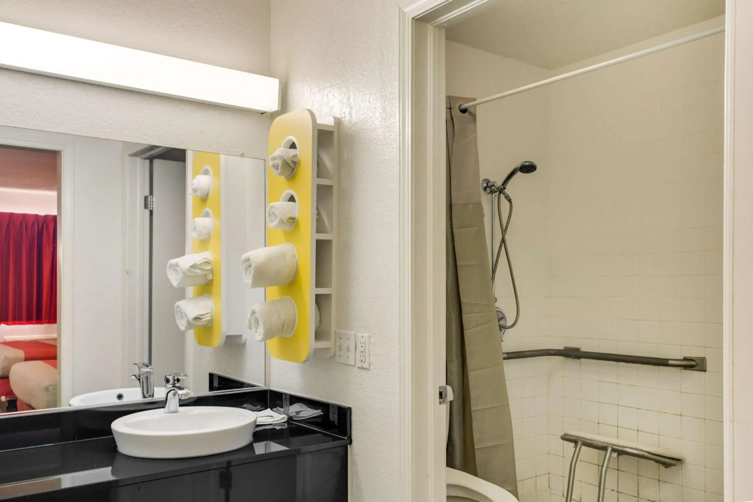 Shower, Bathroom in Motel 6-Fayetteville, AR