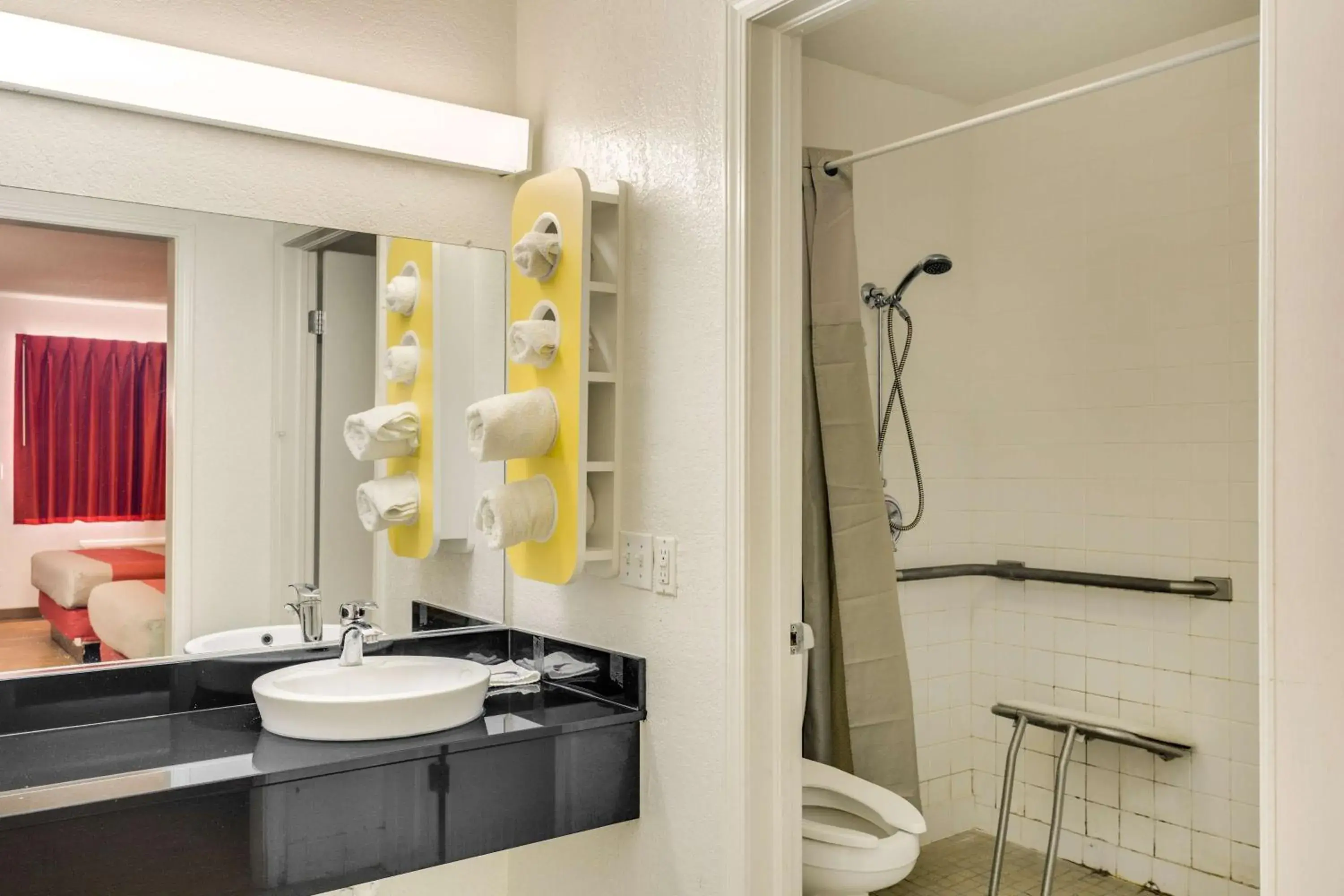 Shower, Bathroom in Motel 6-Fayetteville, AR