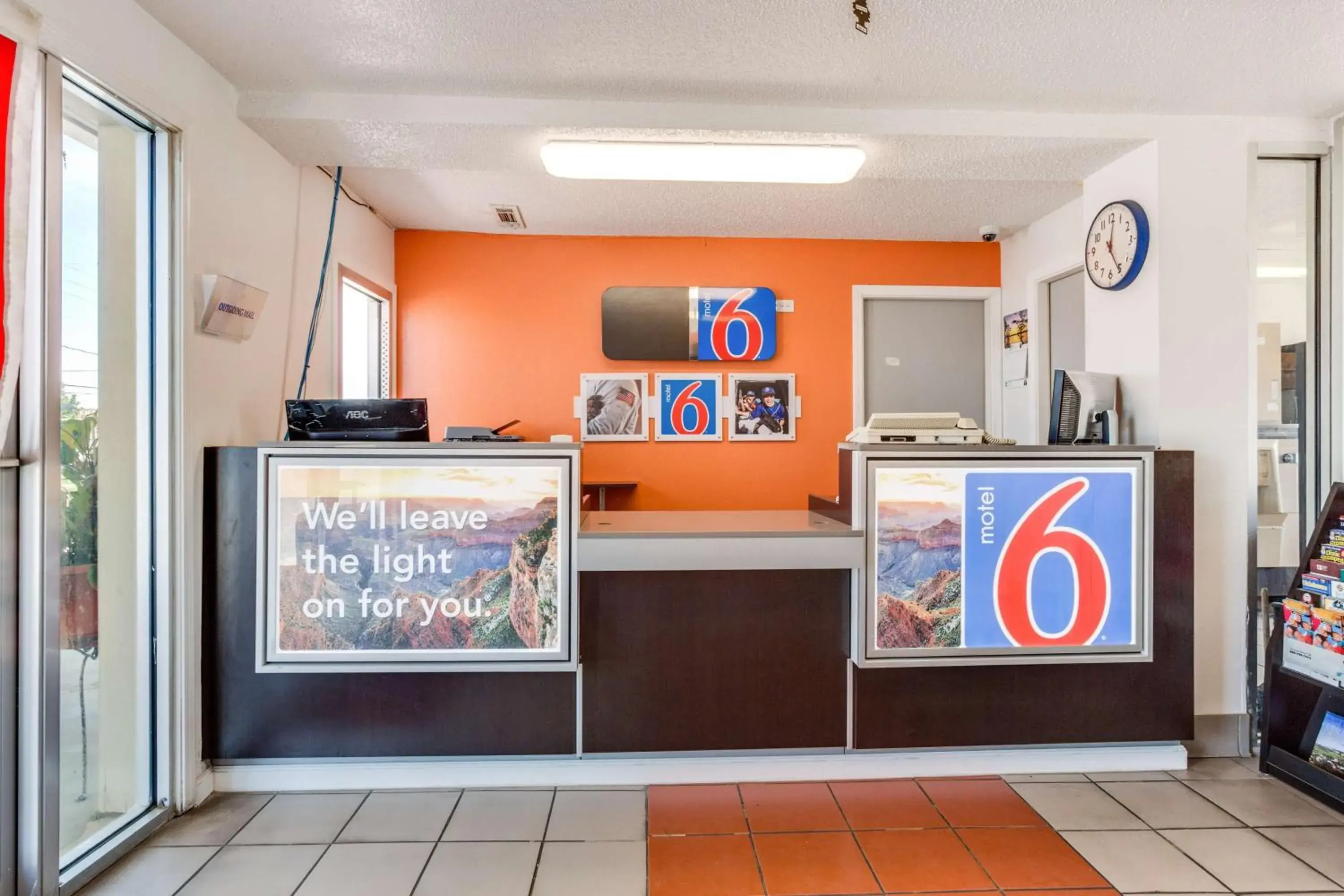 Property logo or sign, Lobby/Reception in Motel 6-Fayetteville, AR