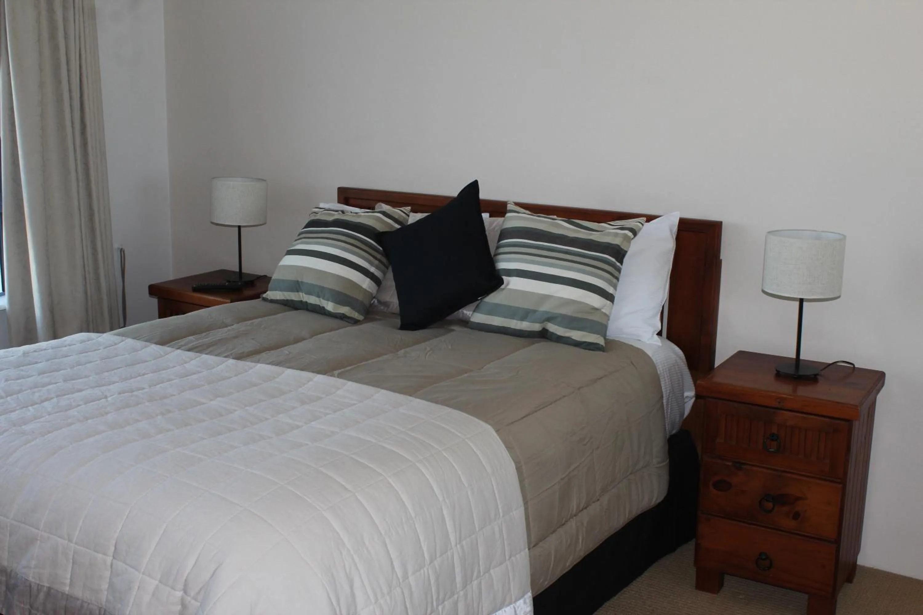 Bedroom, Bed in Salerno On The Beach