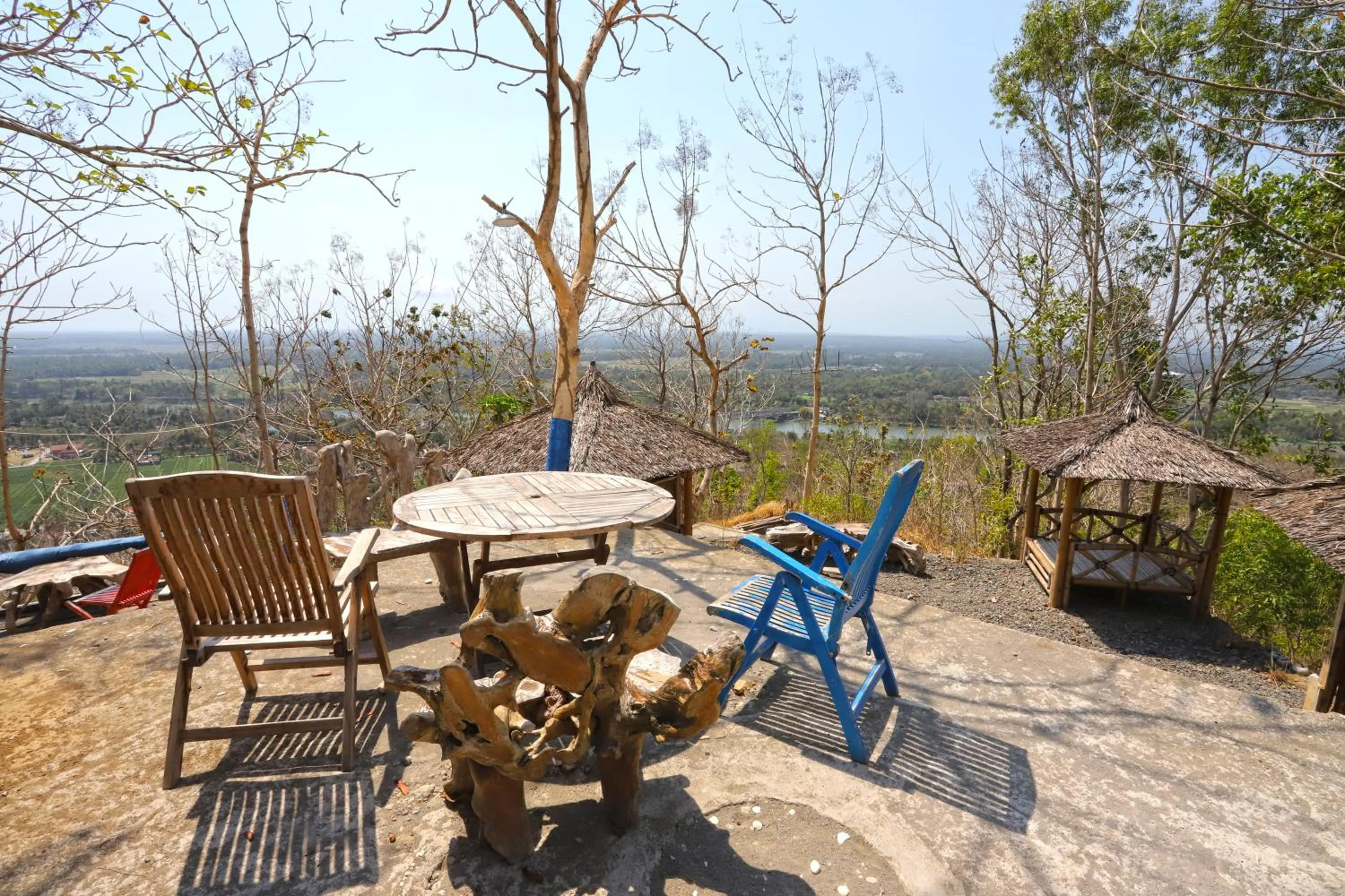 NewAlasKuliner & HomestayWatulumbung