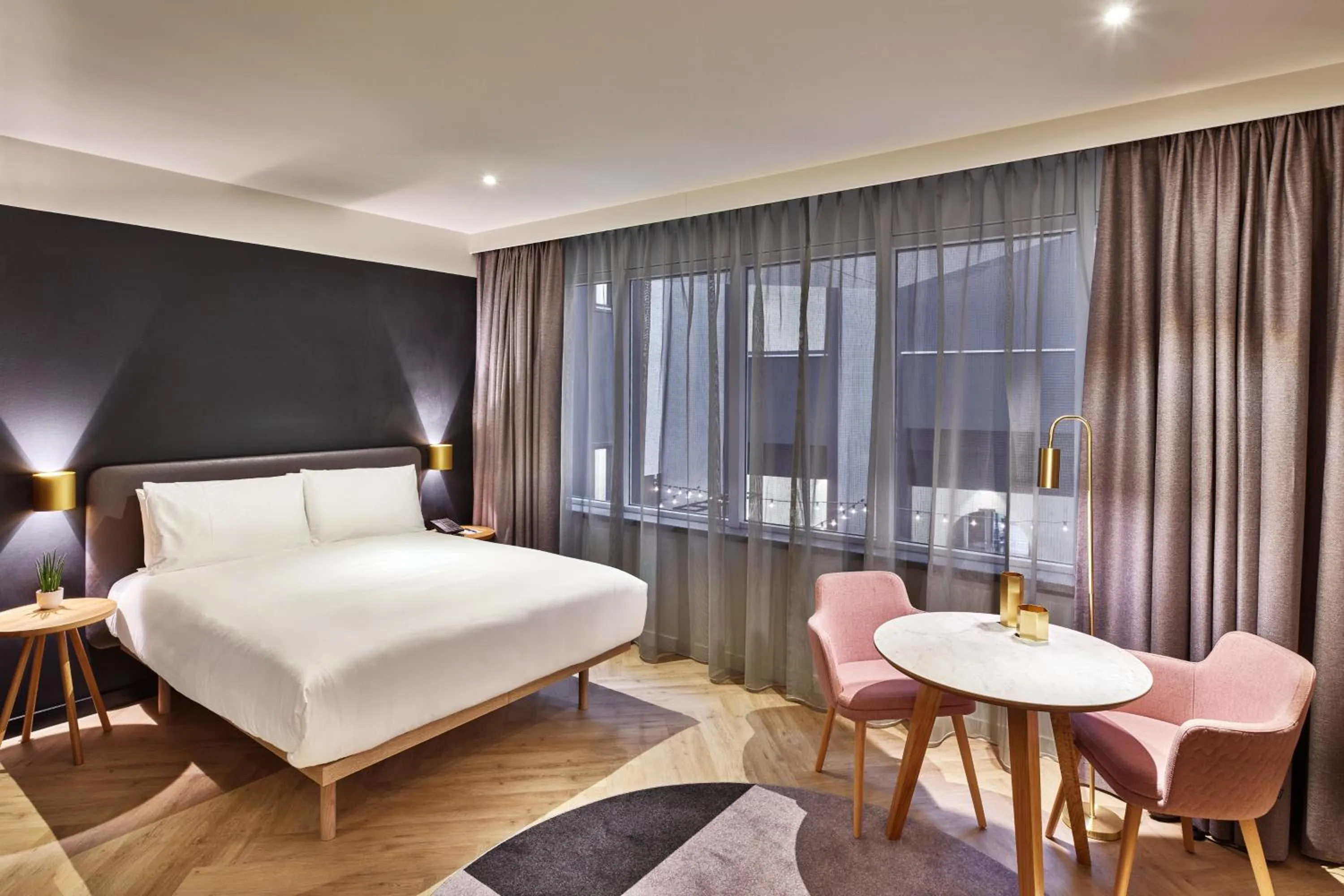 Bed in Staybridge Suites The Hague - Parliament by IHG