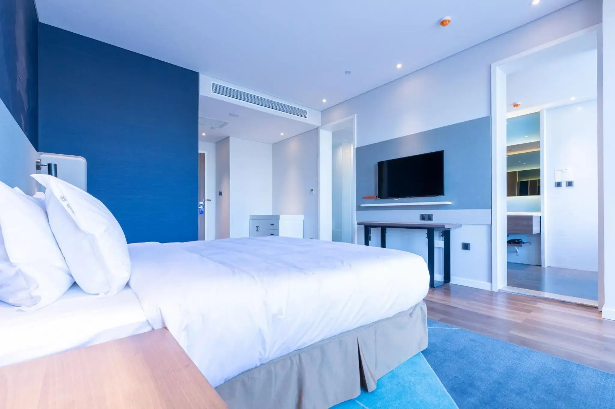 Holiday Inn Express Harbin Qunli by IHG Holiday Inn Express Harbin Qunli by IHG