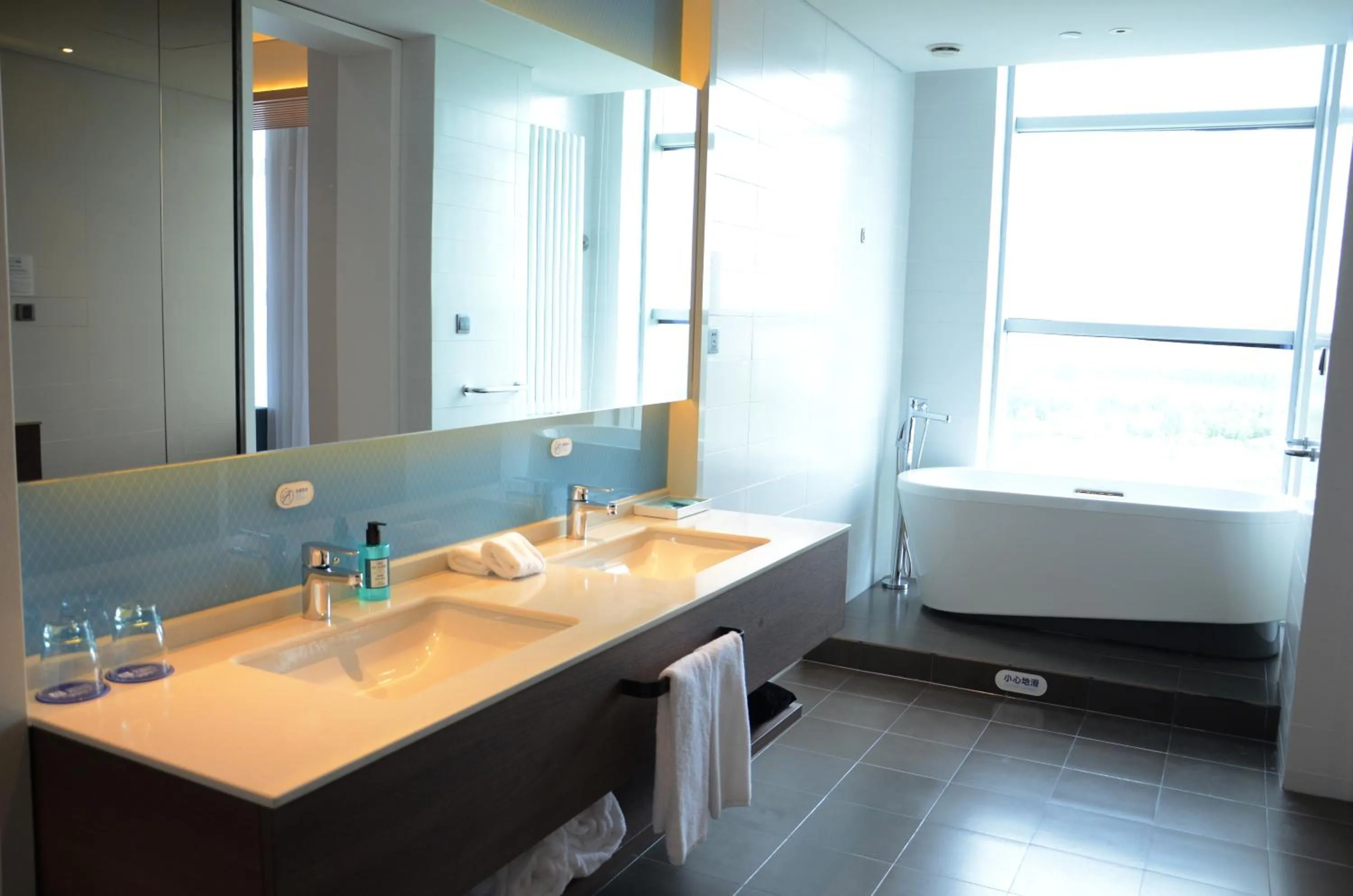 Holiday Inn Express Harbin Qunli by IHG