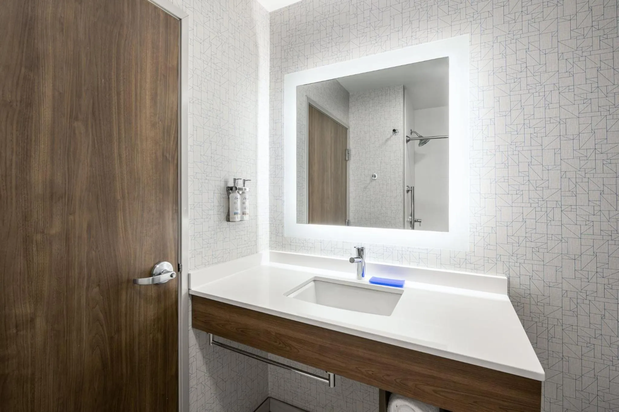 Bathroom in Holiday Inn Express & Suites - Gilbert - East Mesa by IHG