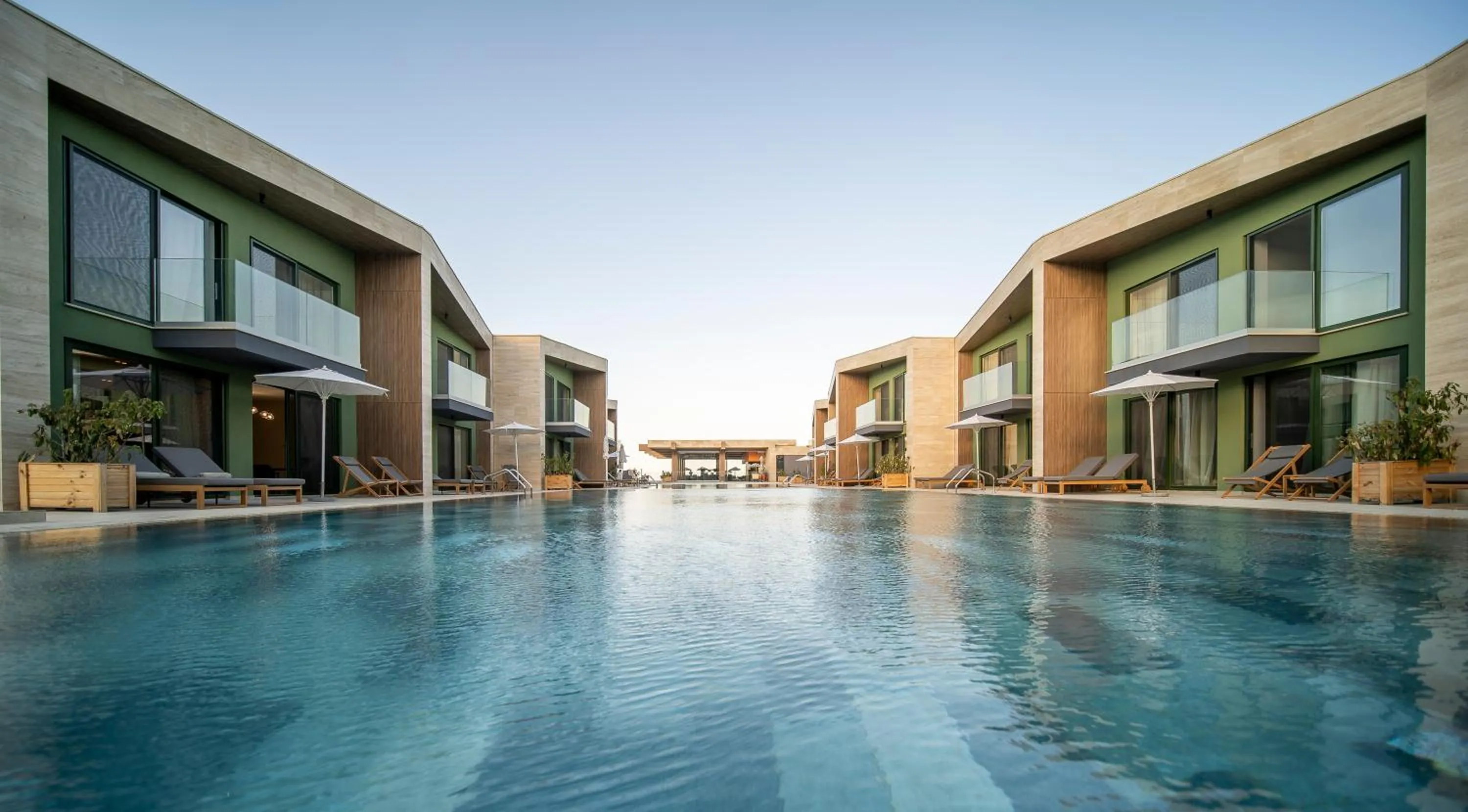 Facade/entrance in HVD Reina del Mar - Premium Spa Service & Free Parking