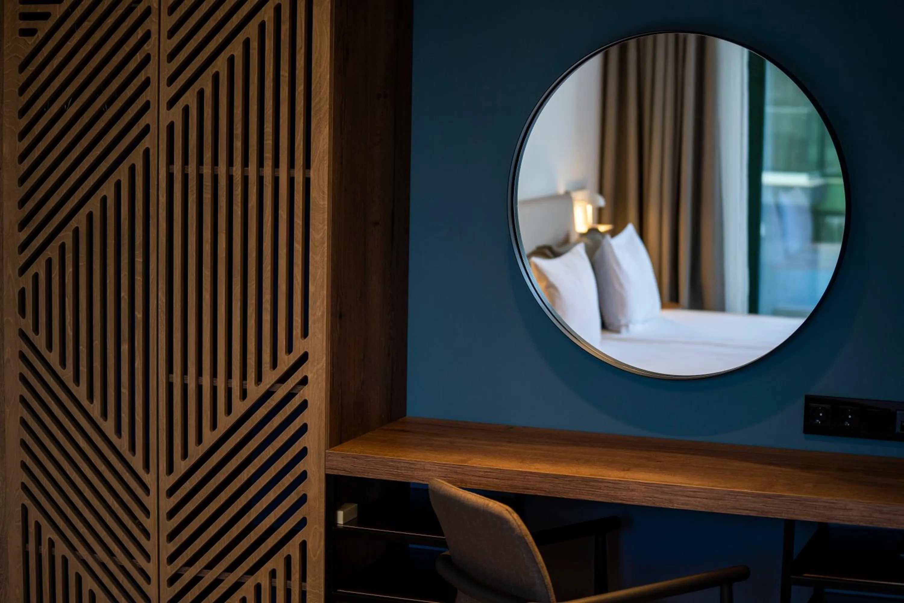 Decorative detail in HVD Reina del Mar - Premium Spa Service & Free Parking