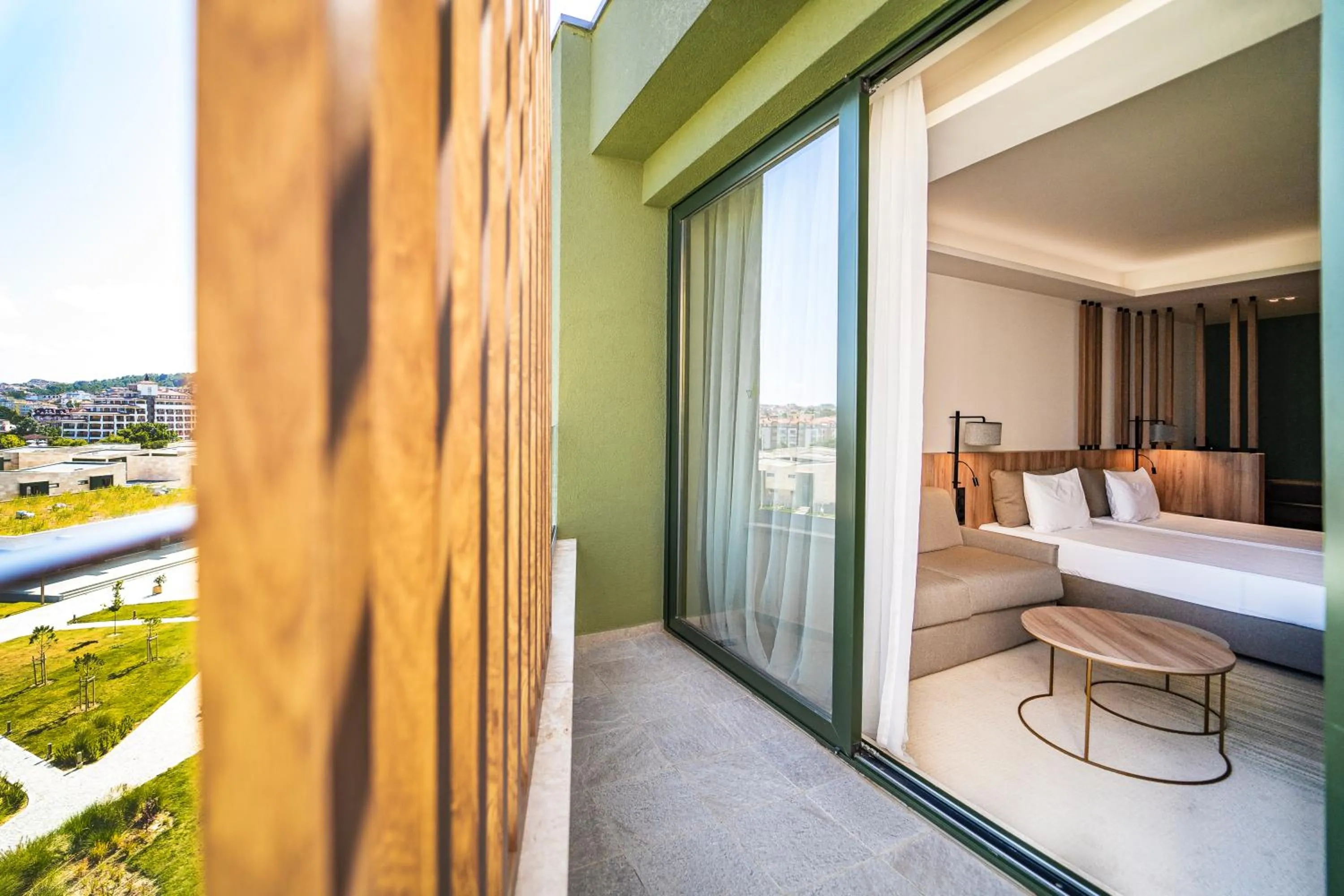 Garden view in HVD Reina del Mar - Premium Spa Service & Free Parking