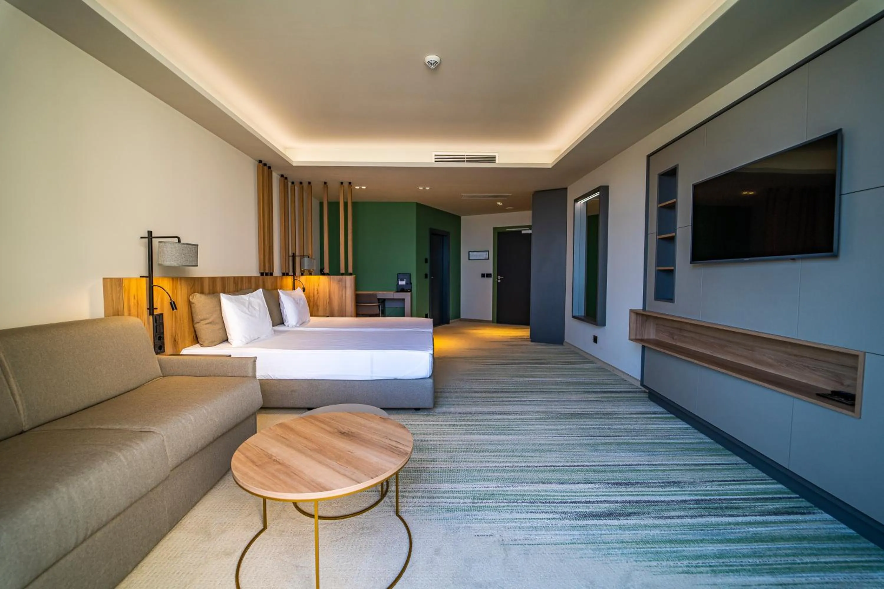 Photo of the whole room in HVD Reina del Mar - Premium Spa Service & Free Parking