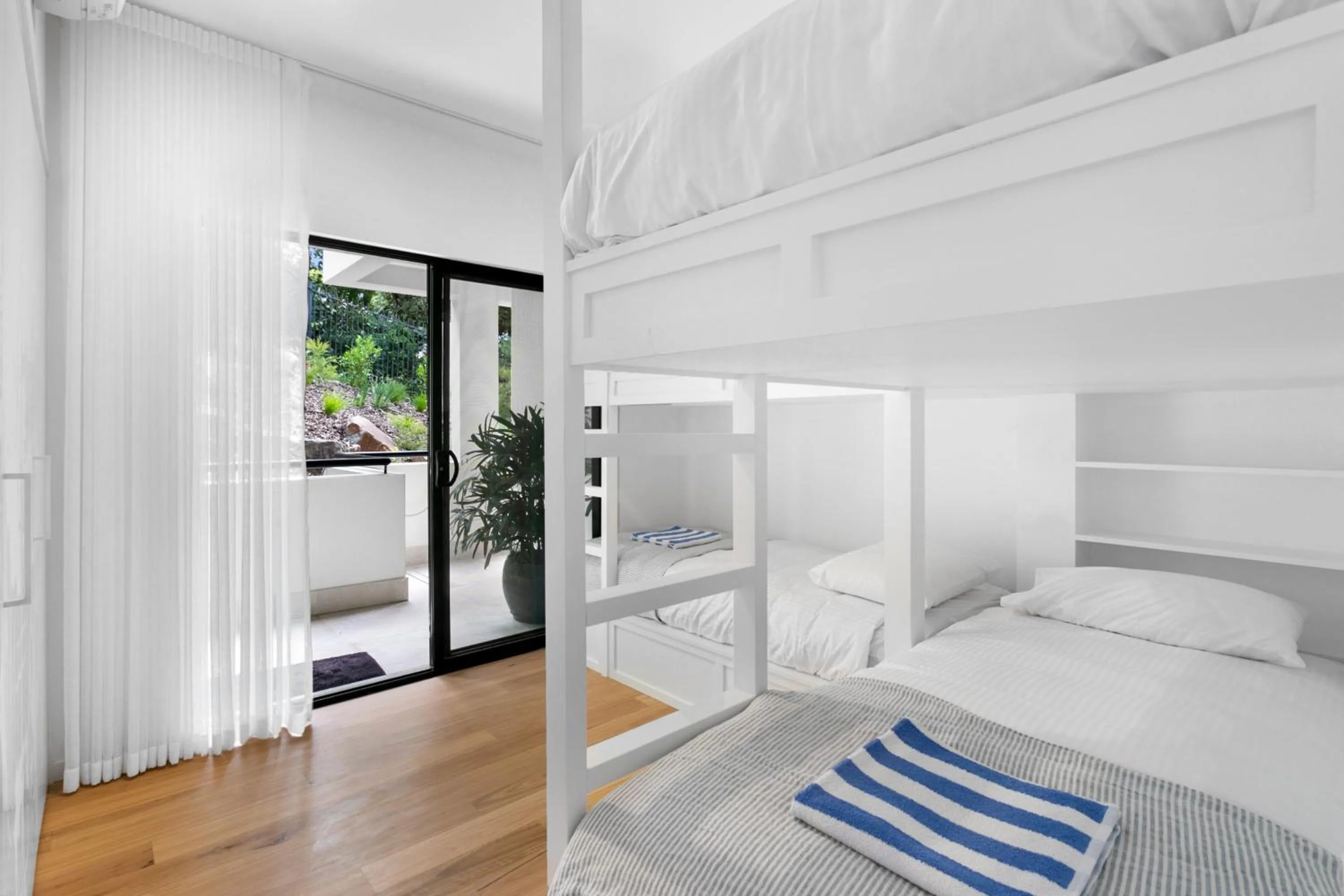 Bed in Papillon Coolum