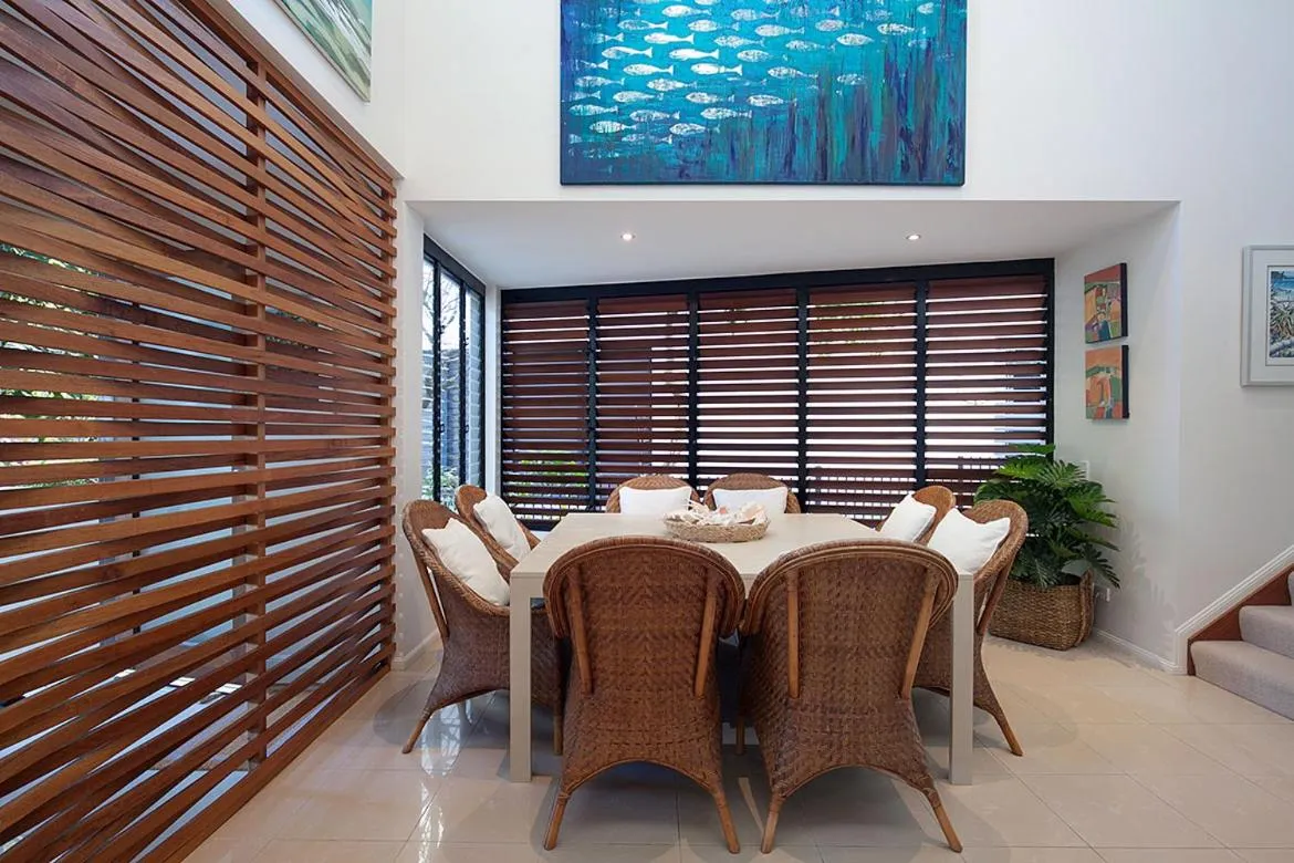 Dining area in Papillon Coolum