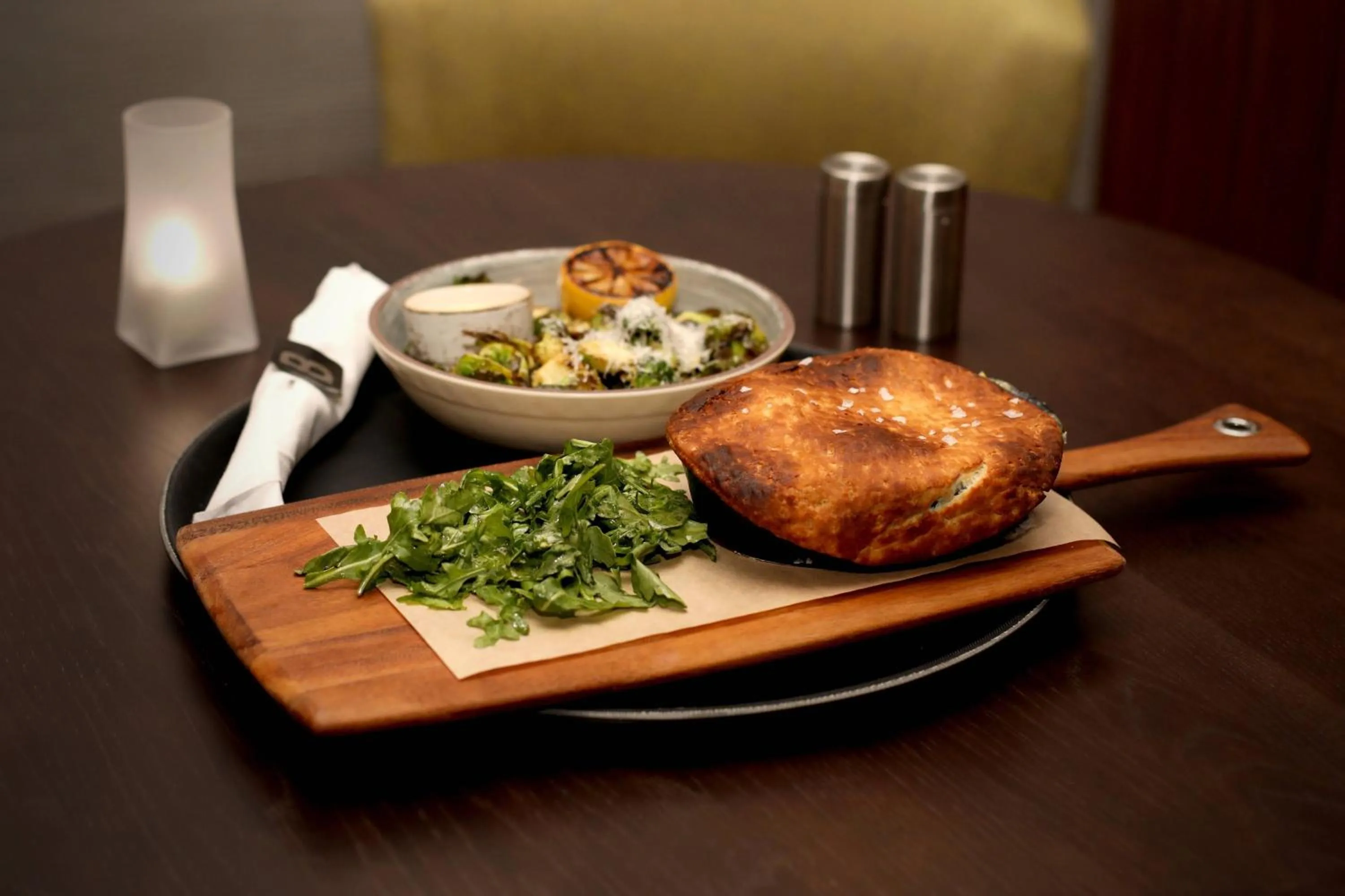 Restaurant/places to eat in Courtyard by Marriott Southington