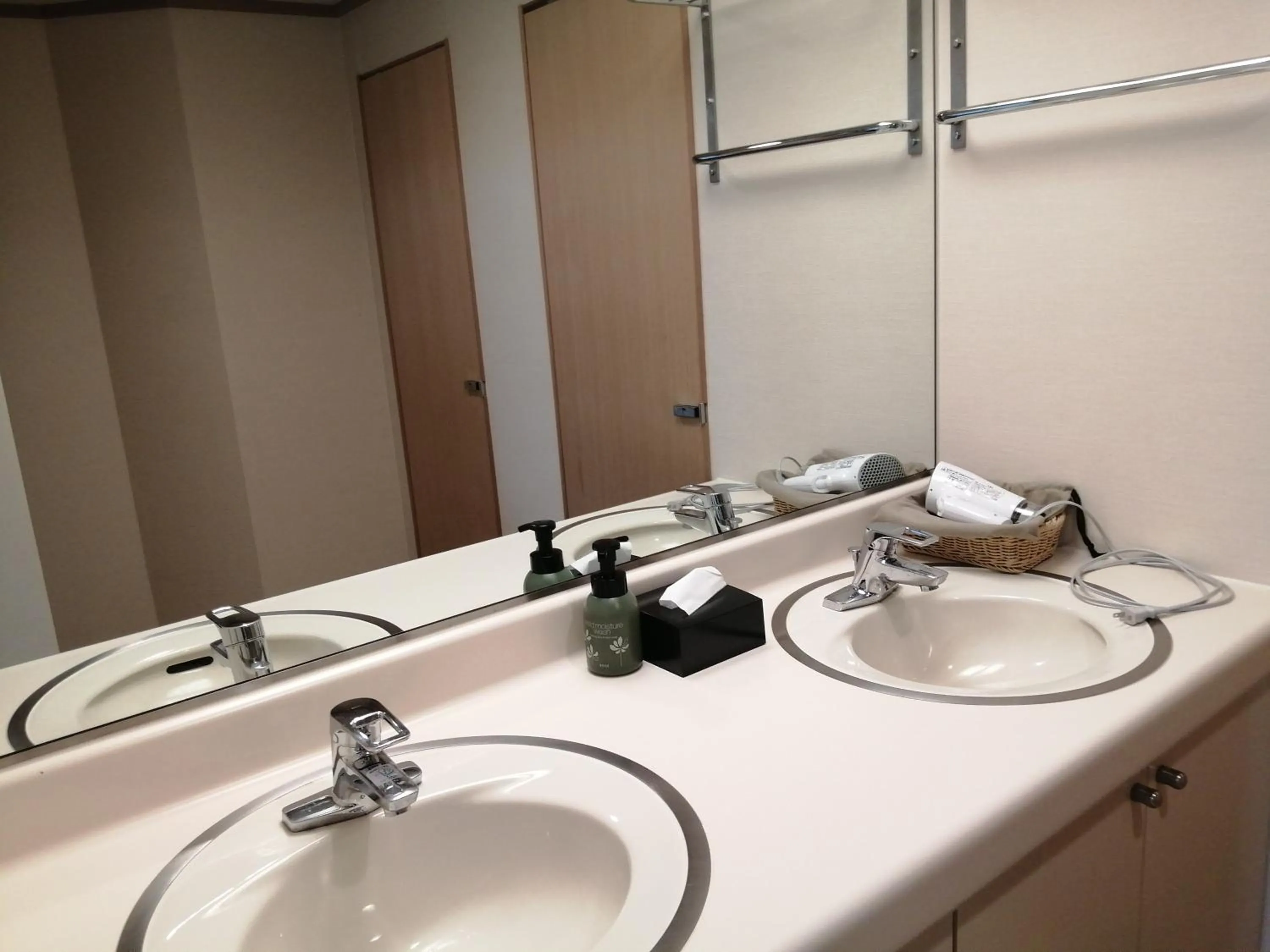 Bathroom in Kurobe Unazukionsen Yamanoha