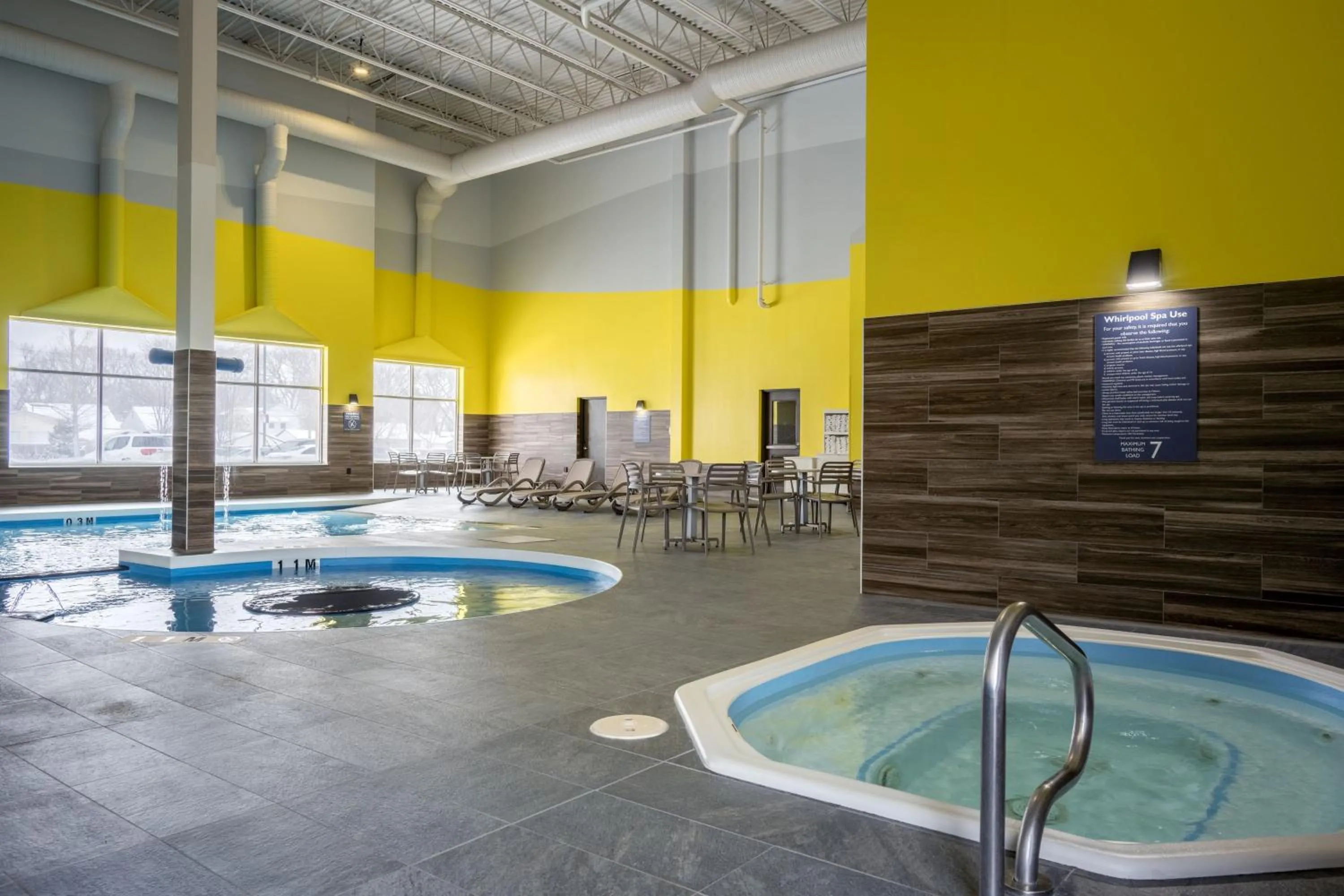 Swimming pool in Residence Inn by Marriott Winnipeg