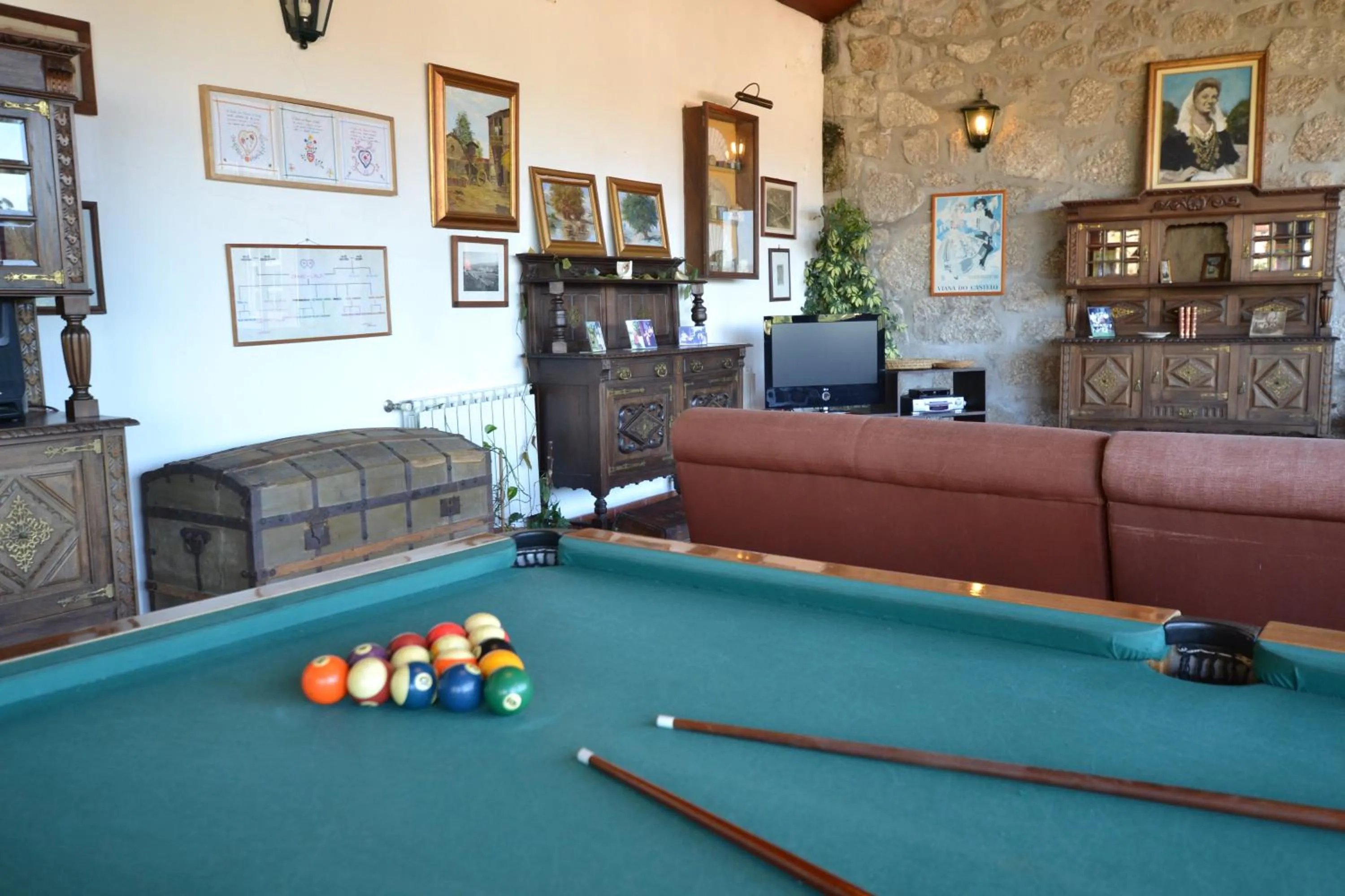 Communal lounge/ TV room in Casa Nobre do Correio-Mor