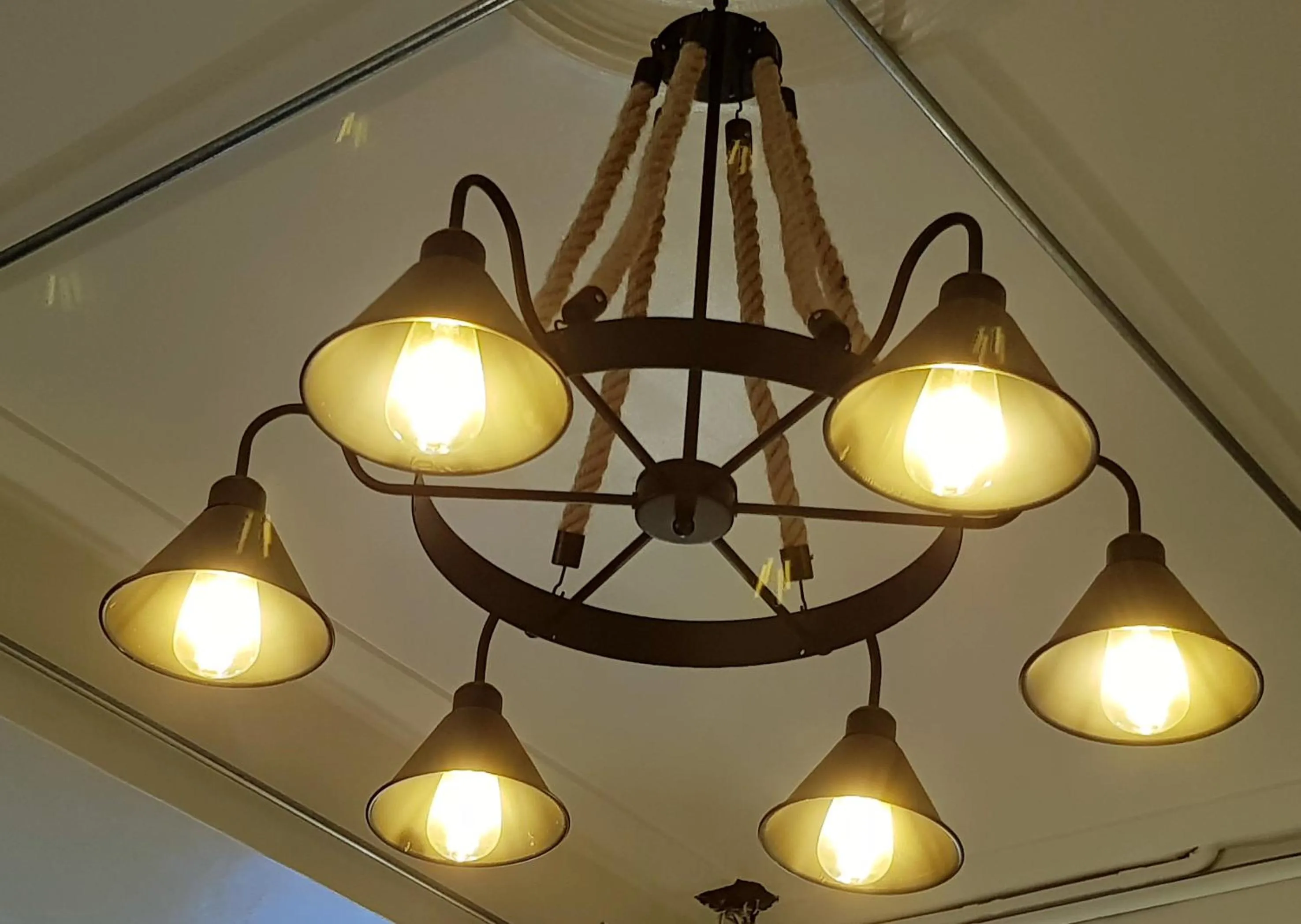 MILU Backpacker Hostel