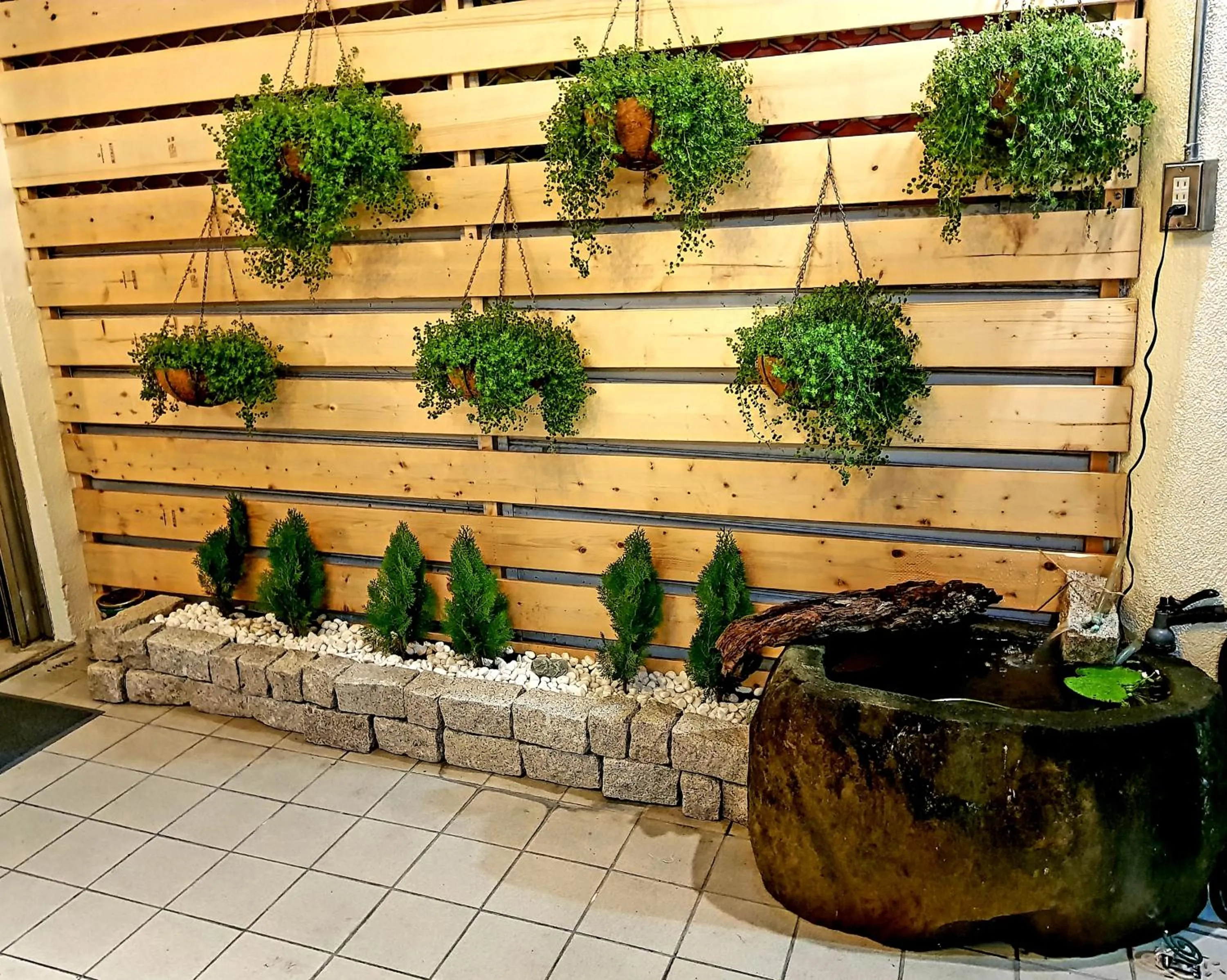 MILU Backpacker Hostel