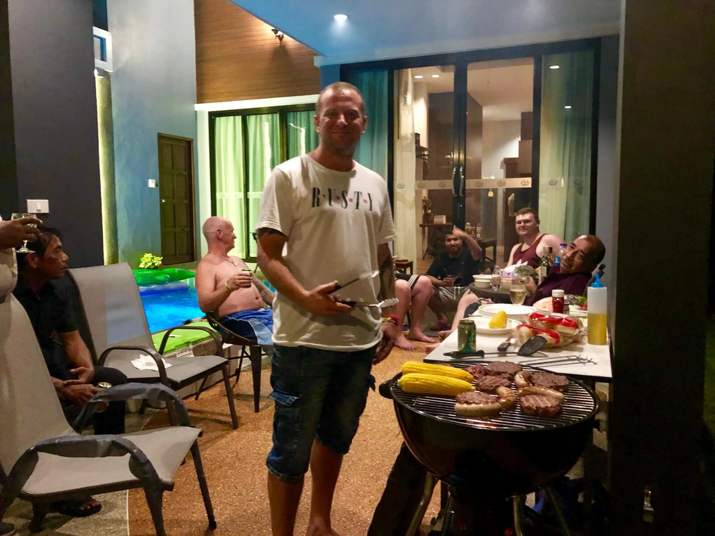 BBQ facilities in KG Private Pool Villas Soi 9