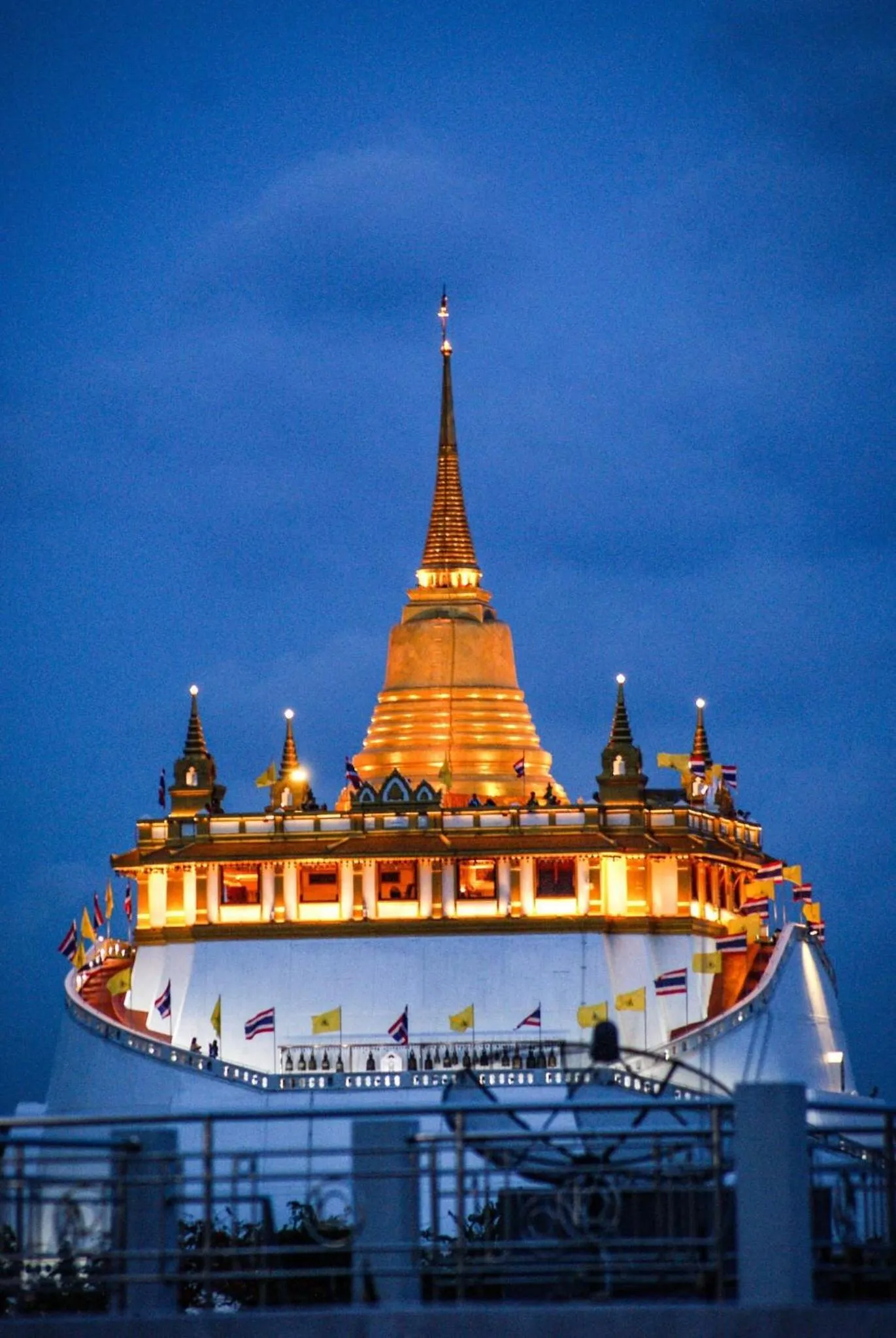 Nearby landmark in SSIP Boutique Dhevej Bangkok