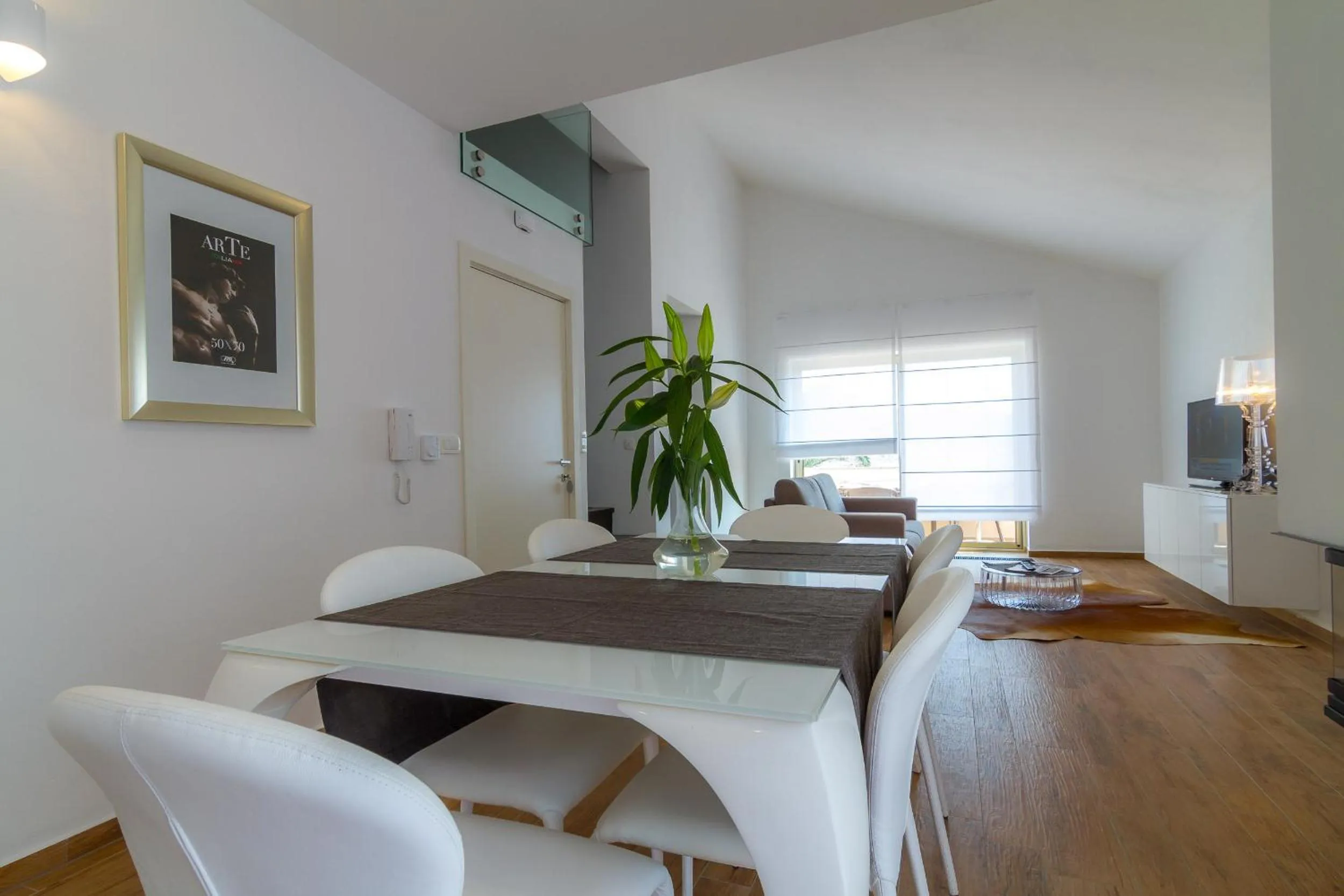 Dining area in Villa Royal